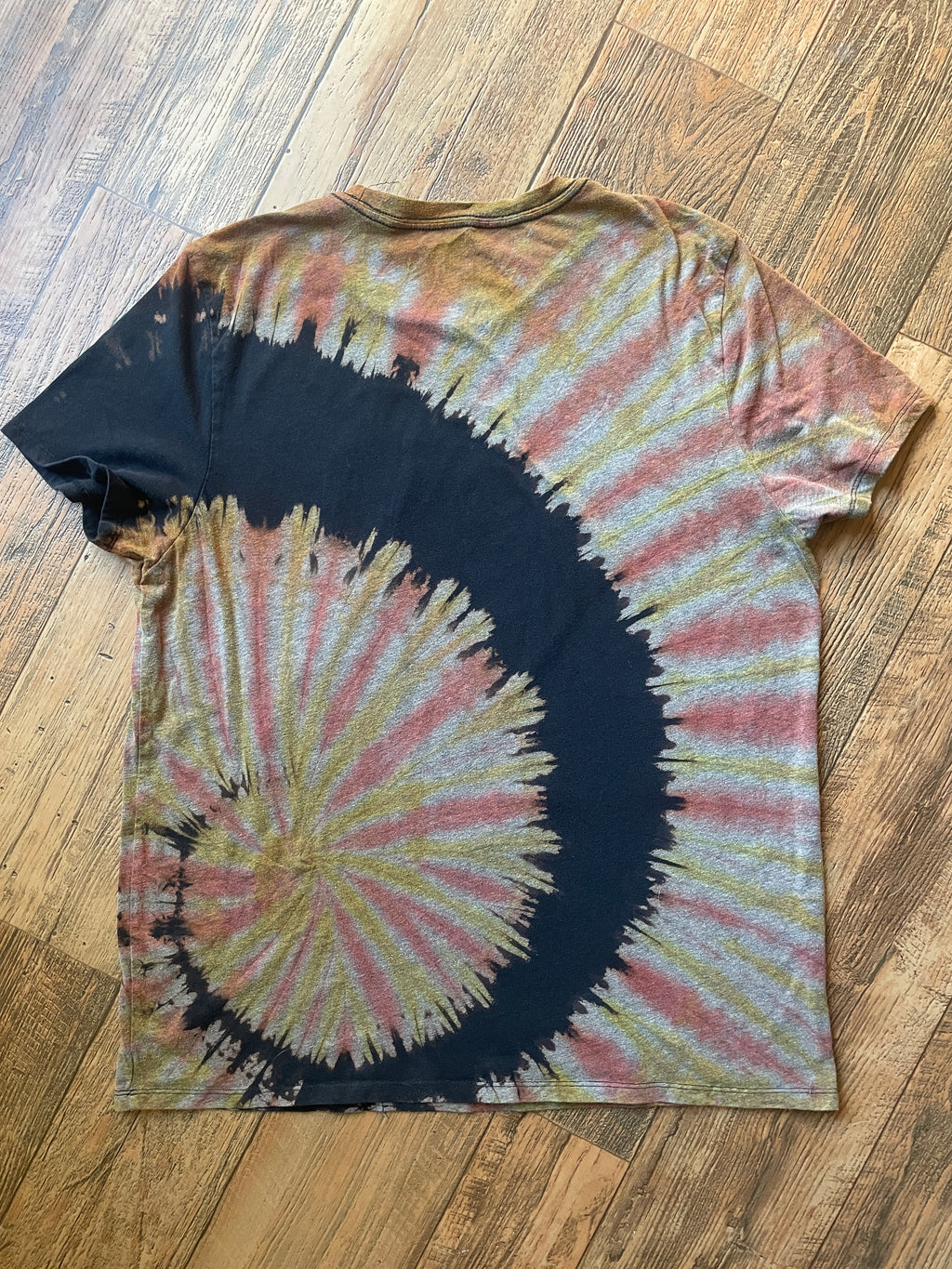 Nightmare Before Christmas Black and Orange Reverse Tie Dye Short Sleeve T-Shirt | Men's XL