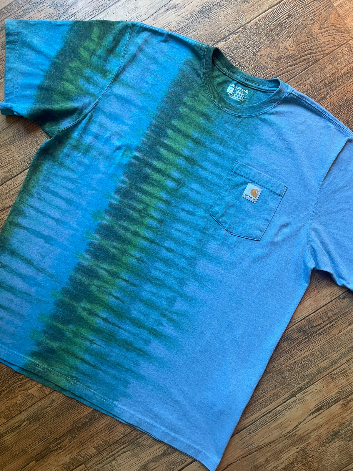 Carhartt Iconic K87 Loose Fit Blue & Green Tie Dye Short Sleeve T-Shirt | Men's XL