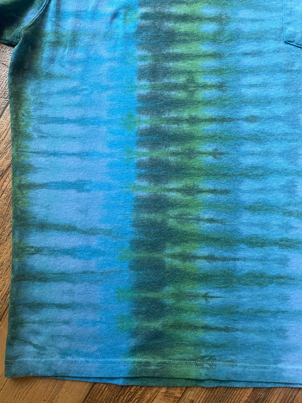 Carhartt Iconic K87 Loose Fit Blue & Green Tie Dye Short Sleeve T-Shirt | Men's XL