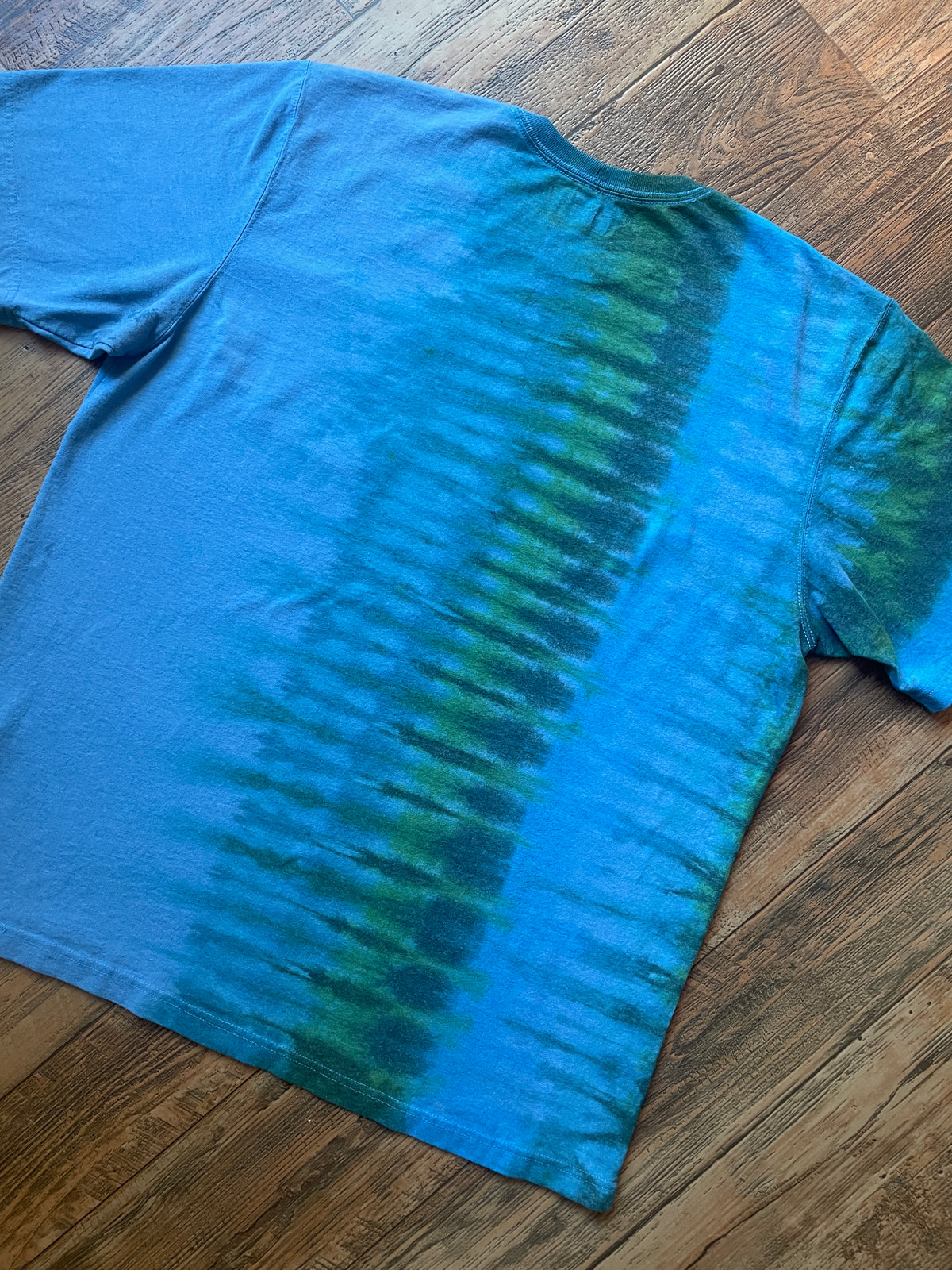 Carhartt Iconic K87 Loose Fit Blue & Green Tie Dye Short Sleeve T-Shirt | Men's XL