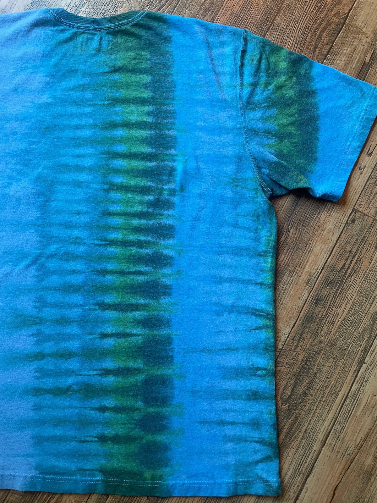 Carhartt Iconic K87 Loose Fit Blue & Green Tie Dye Short Sleeve T-Shirt | Men's XL