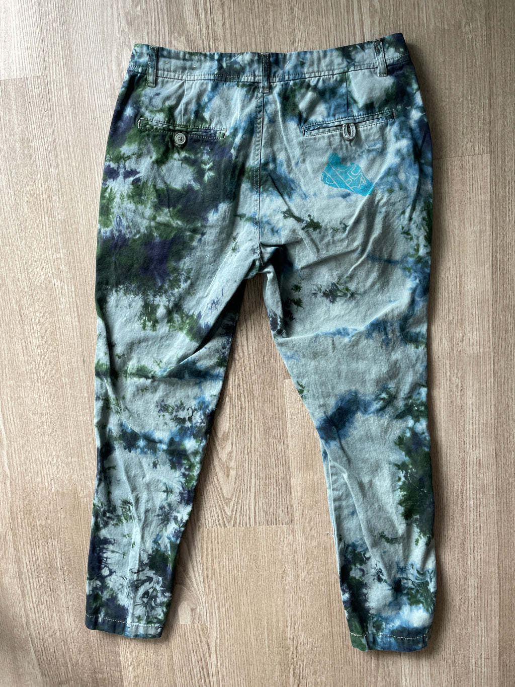 Women's Size 6 Woolrich Tie Dye Casual Pants | One-Of-a-Kind Upcycled Green and Blue Crumpled Climbing Pants