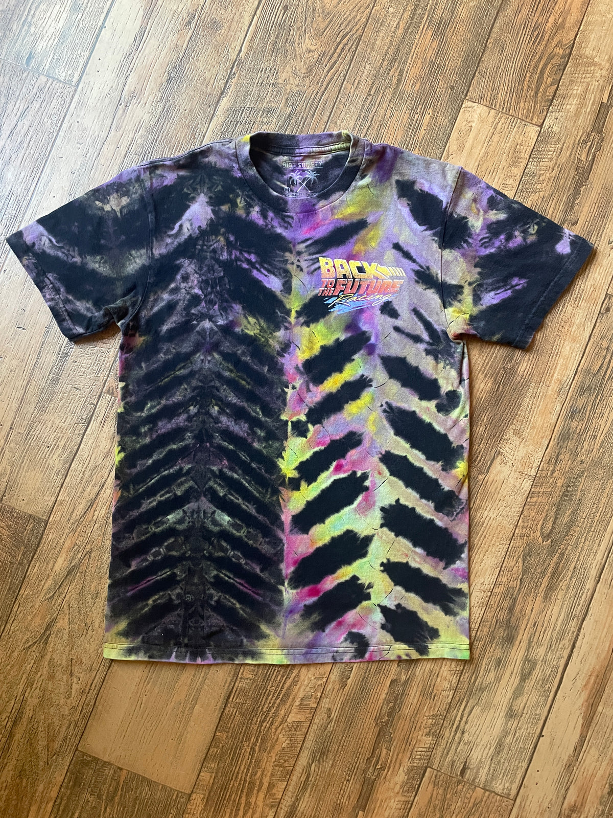 Back to the Future Racing Reverse Tie Dye Short Sleeve T-Shirt | Men's Medium