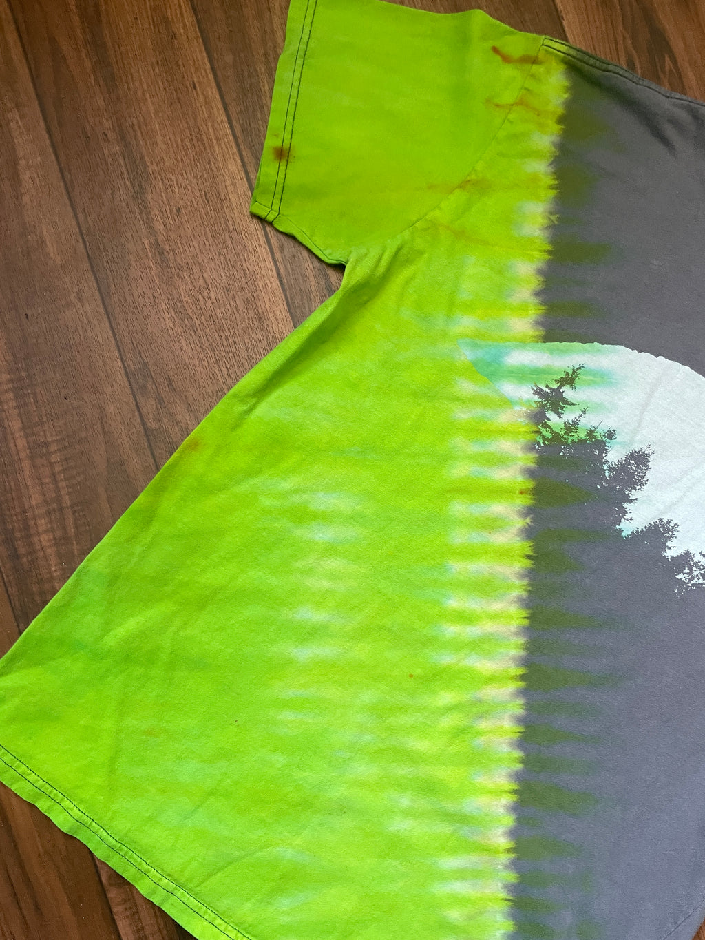 Large Men's Marmot Rock Climber Handmade Reverse Tie Dye Short Sleeve T-Shirt | One-Of-a-Kind Upcycled Gray and Green Top