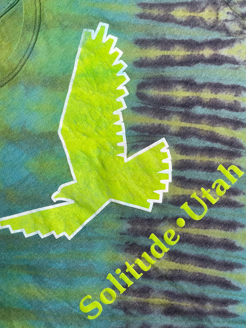 Large Men's Solitude Utah Handmade Reverse Tie Dye Short Sleeve T-Shirt | One-Of-a-Kind Upcycled Gray and Green Top