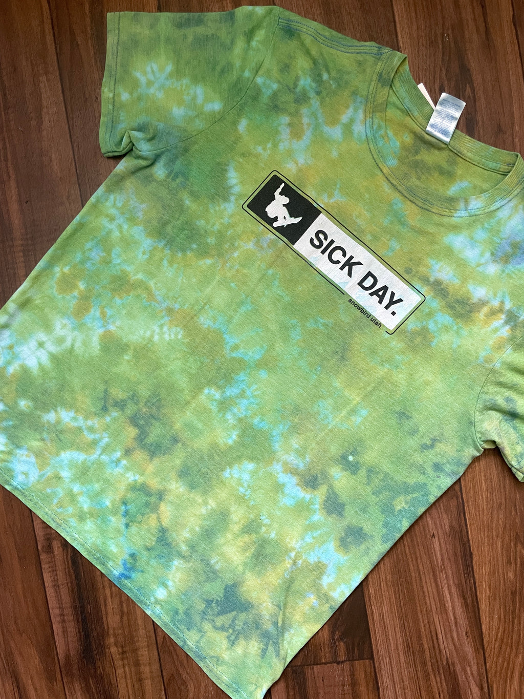 Large Men's Sick Day Snowboarding Handmade Reverse Tie Dye Short Sleeve T-Shirt | One-Of-a-Kind Upcycled Green Crumpled Top