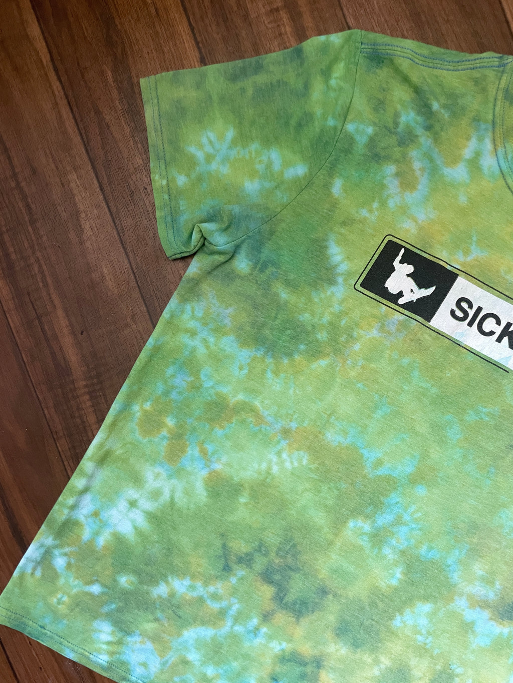 Large Men's Sick Day Snowboarding Handmade Reverse Tie Dye Short Sleeve T-Shirt | One-Of-a-Kind Upcycled Green Crumpled Top