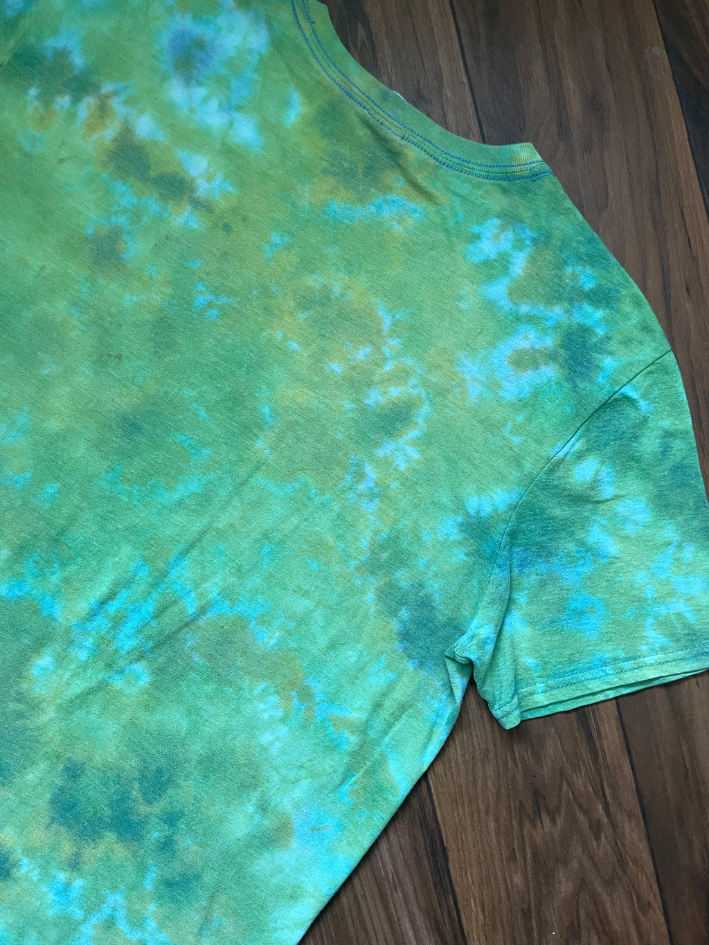 Large Men's Sick Day Snowboarding Handmade Reverse Tie Dye Short Sleeve T-Shirt | One-Of-a-Kind Upcycled Green Crumpled Top