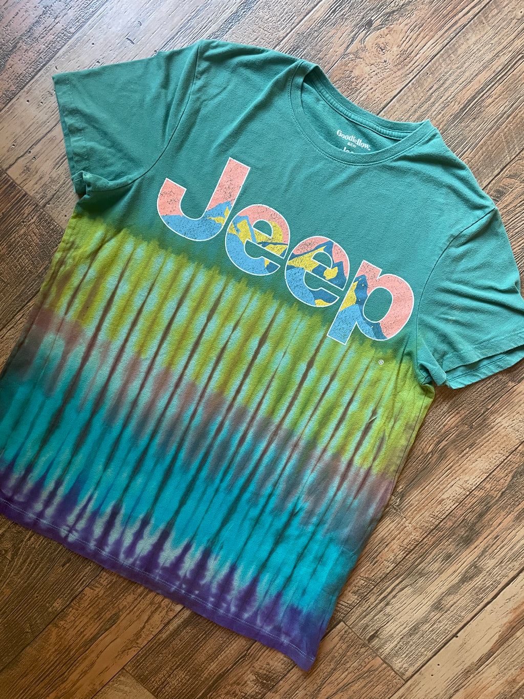 Jeep Mountain Range Reverse Tie Dye Short Sleeve T-Shirt | Men's Large