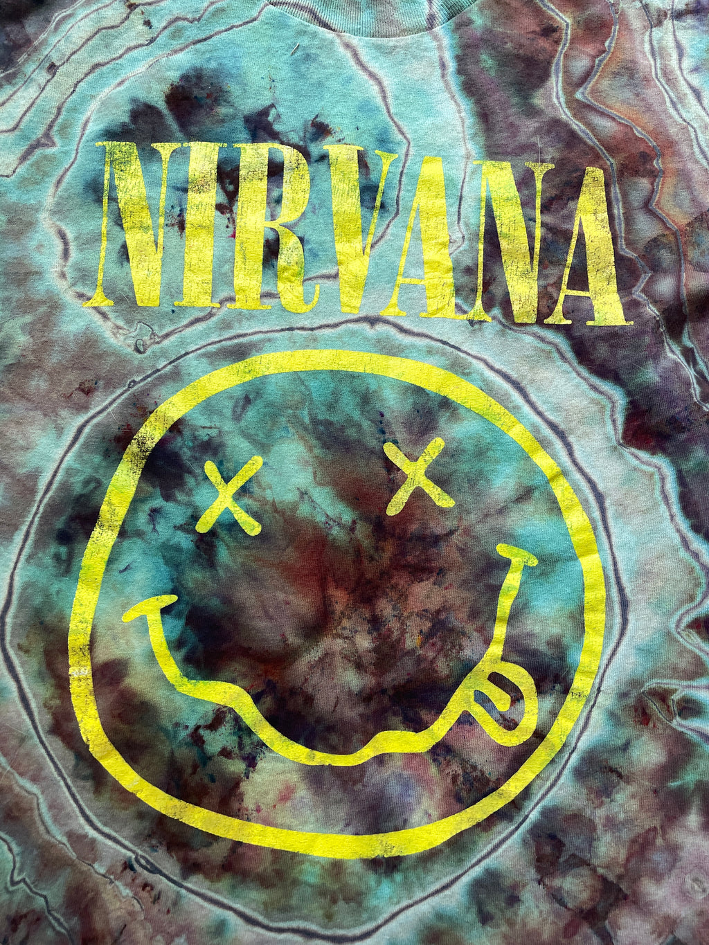Nirvana Fungi Geode Short Sleeve Tie Dye T-Shirt | Men's Medium