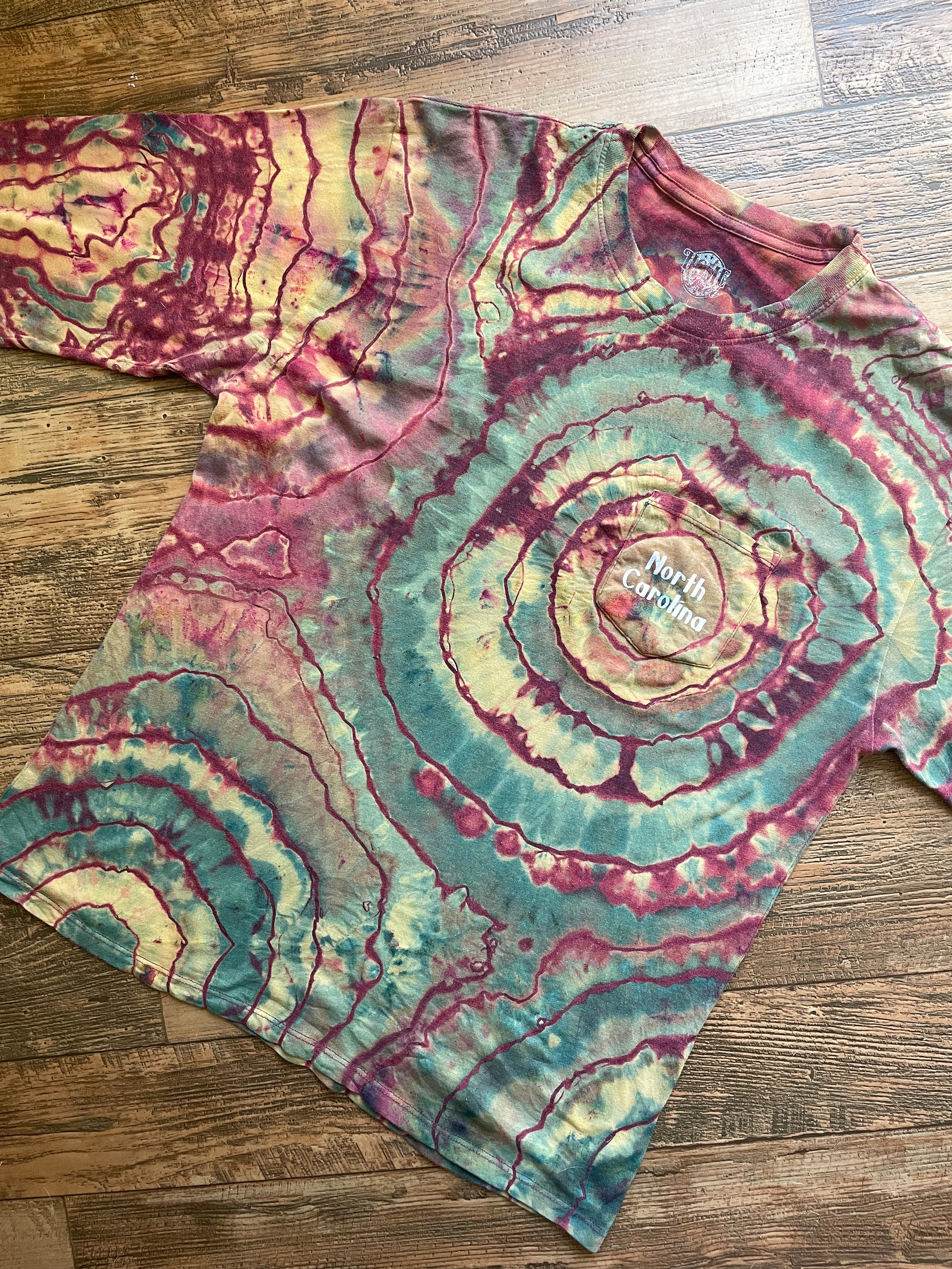 North Carolina Mountains Multicolor Geode Long Sleeve Reverse Tie Dye T-Shirt | Men's Large