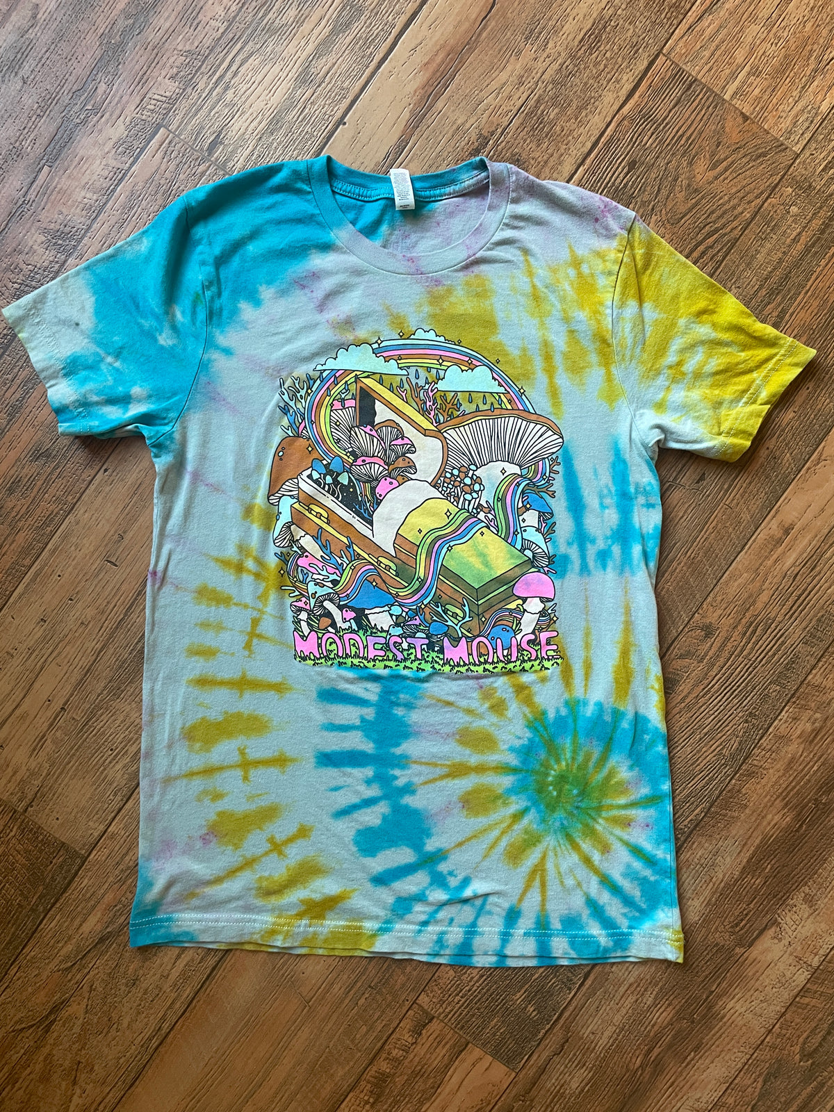 Modest Mouse Golden Casket Tour 2022 Tie Dye Short Sleeve T-Shirt | Men's Medium