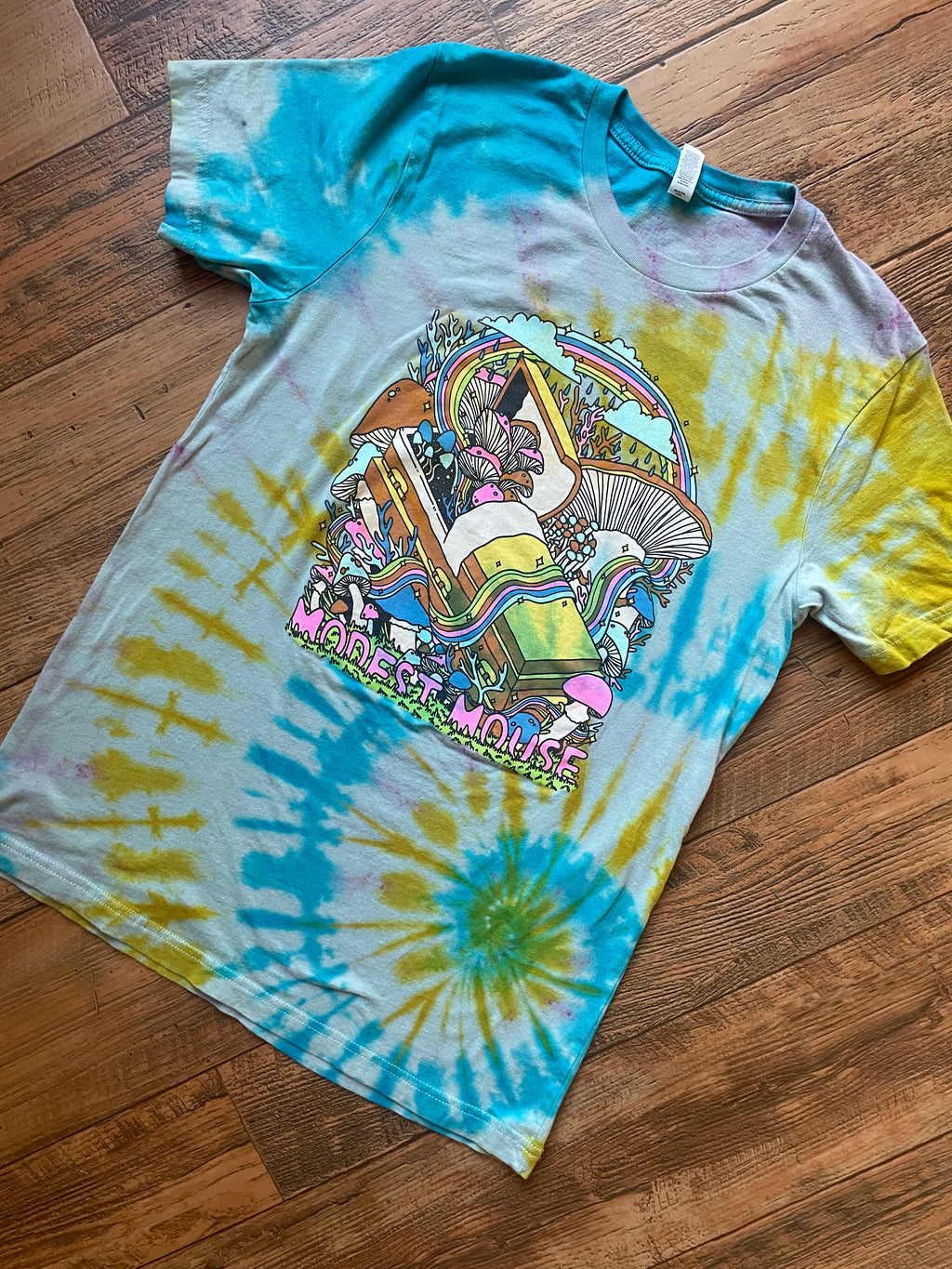 Modest Mouse Golden Casket Tour 2022 Tie Dye Short Sleeve T-Shirt | Men's Medium