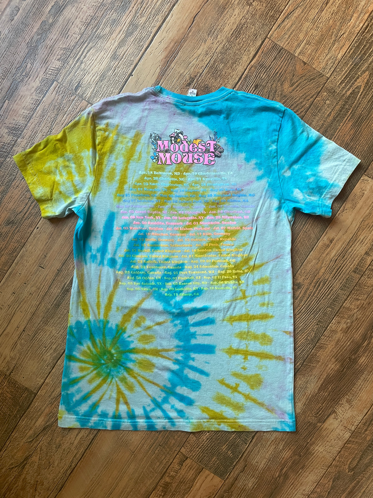 Modest Mouse Golden Casket Tour 2022 Tie Dye Short Sleeve T-Shirt | Men's Medium