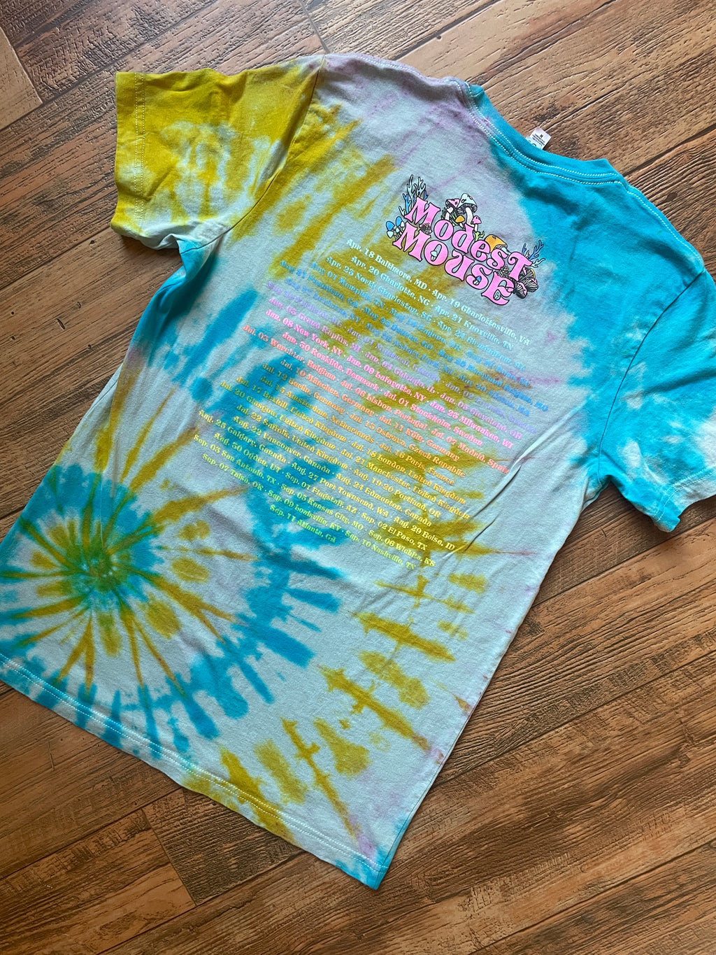 Modest Mouse Golden Casket Tour 2022 Tie Dye Short Sleeve T-Shirt | Men's Medium