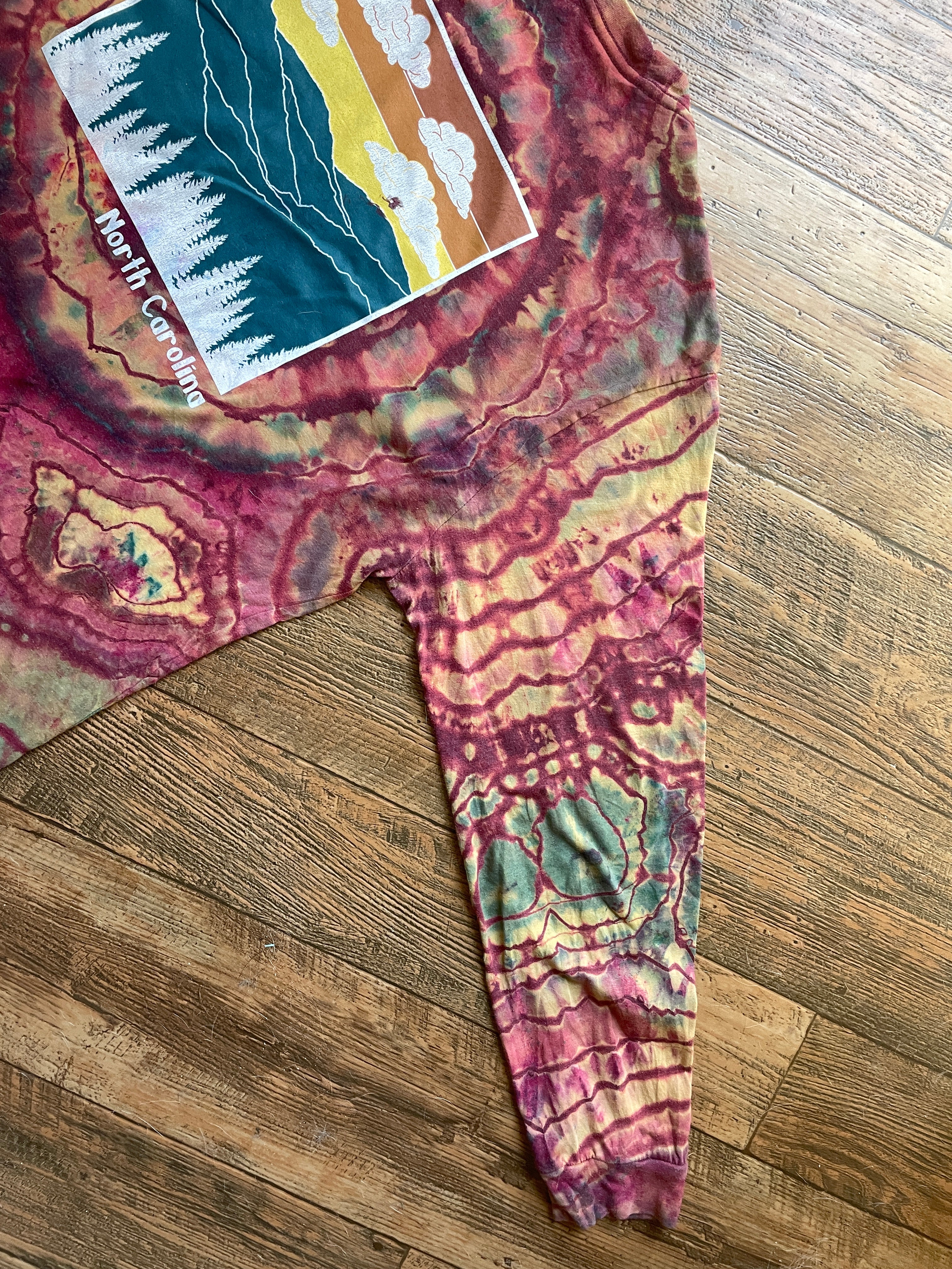 North Carolina Mountains Multicolor Geode Long Sleeve Reverse Tie Dye T-Shirt | Men's Large