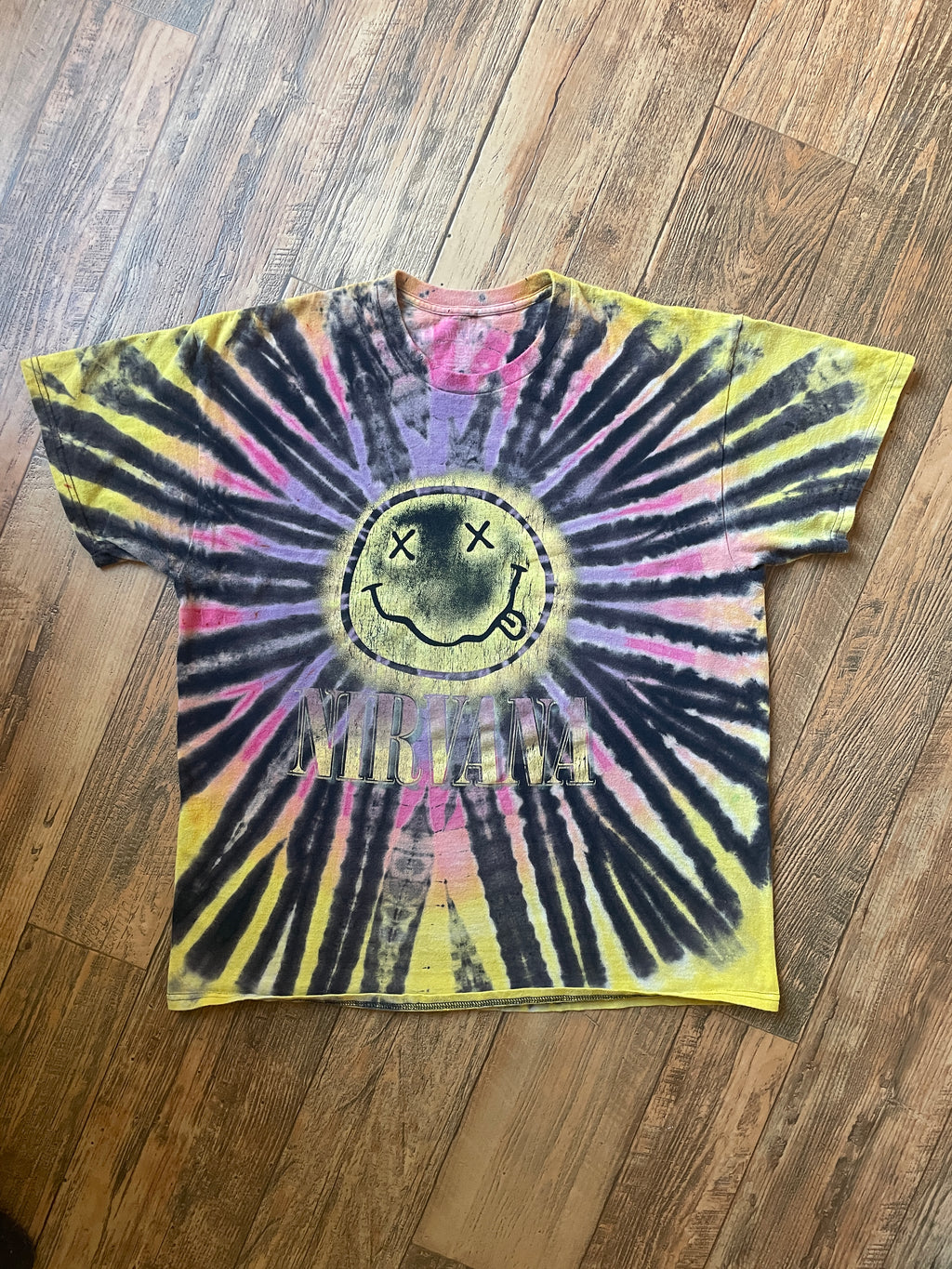 Nirvana Black and Neon Reverse Tie Dye Short Sleeve T-Shirt | Men's XL