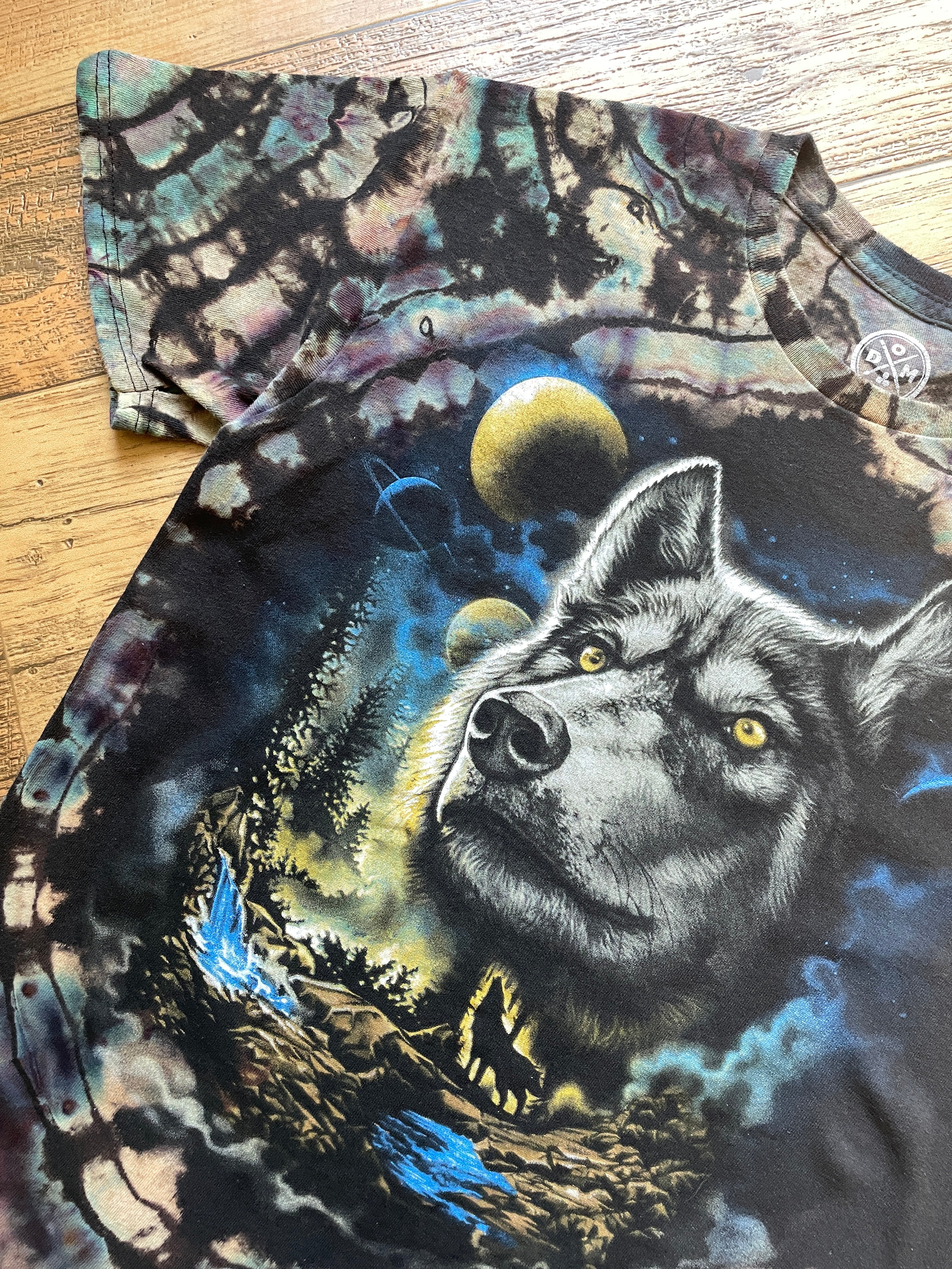Midnight Wolf Black and Blue Geode Short Sleeve Reverse Tie Dye T-Shirt | Men's Medium