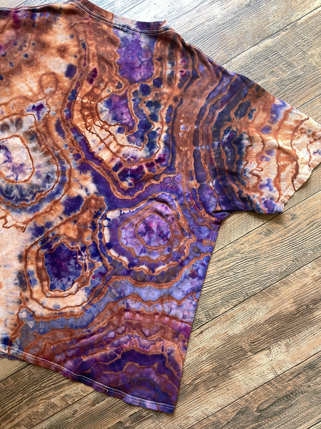 Mountain Eagle Terracotta and Violet Geode Short Sleeve Tie Dye T-Shirt | Men's 2XL
