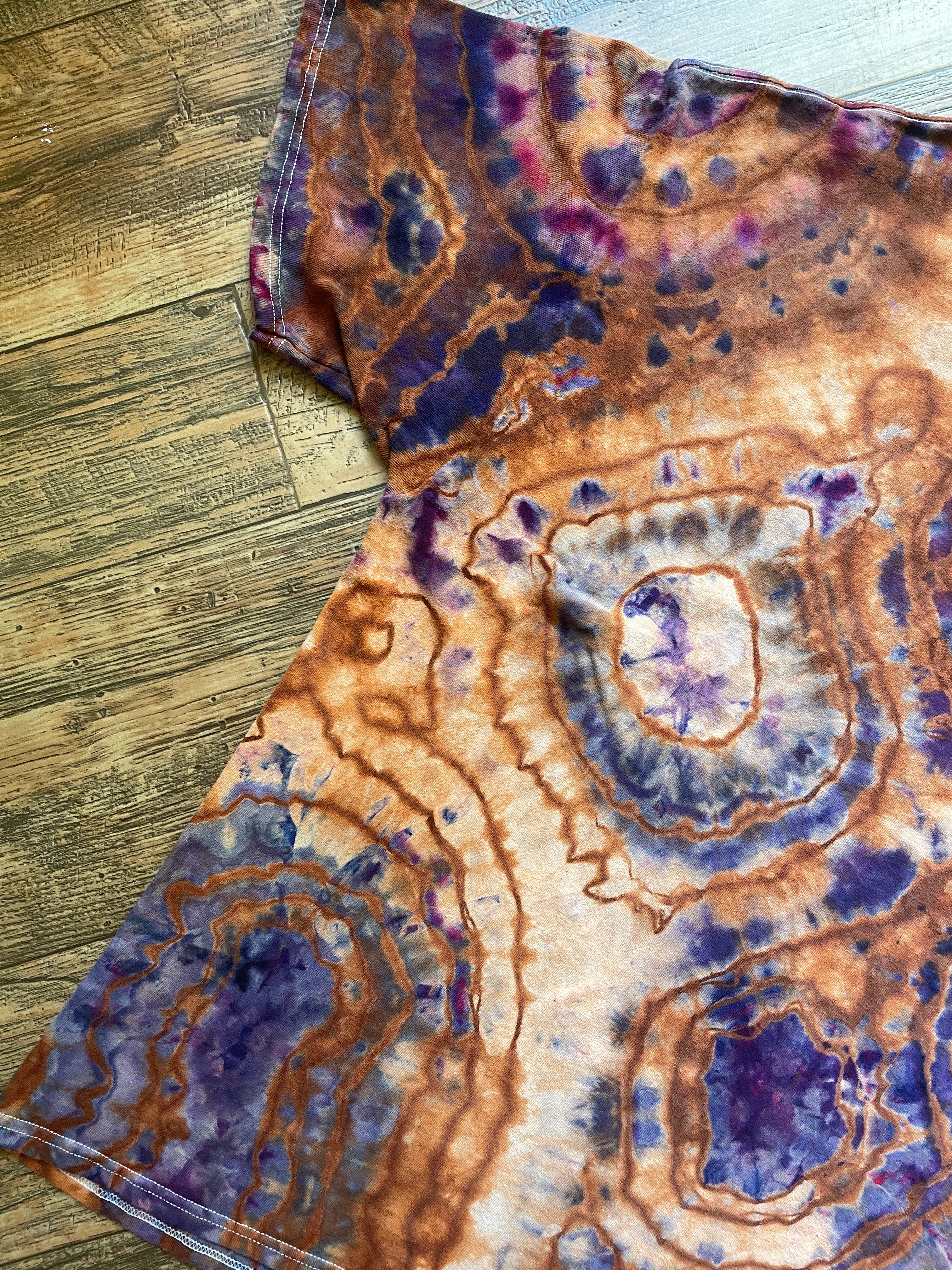 Mountain Eagle Terracotta and Violet Geode Short Sleeve Tie Dye T-Shirt | Men's 2XL