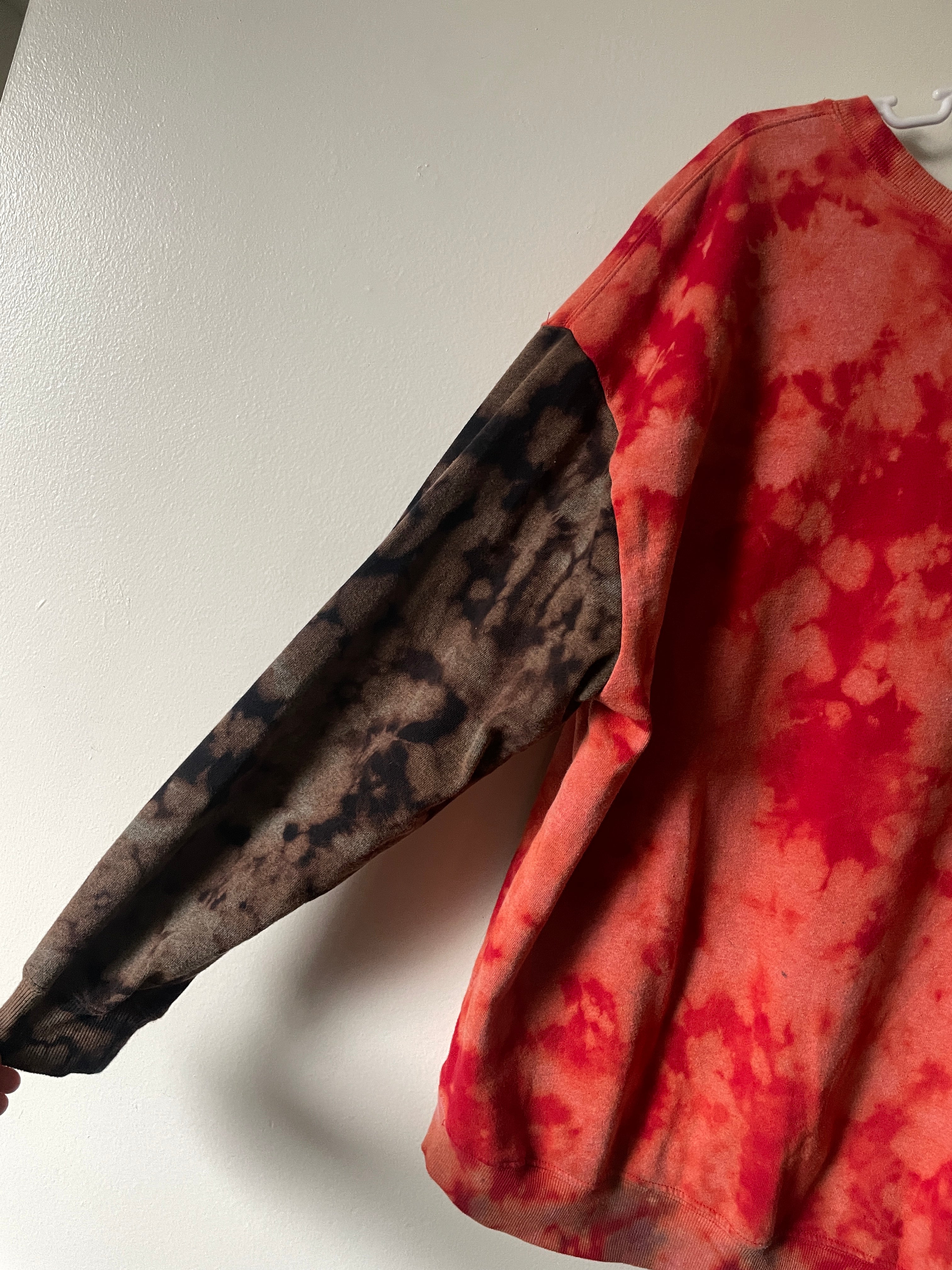 XL Men's Chicago Bulls Reverse Tie Dye Long Sleeve Lightweight Sweatshirt | One-Of-a-Kind Upcycled Red and Black Sweatshirt