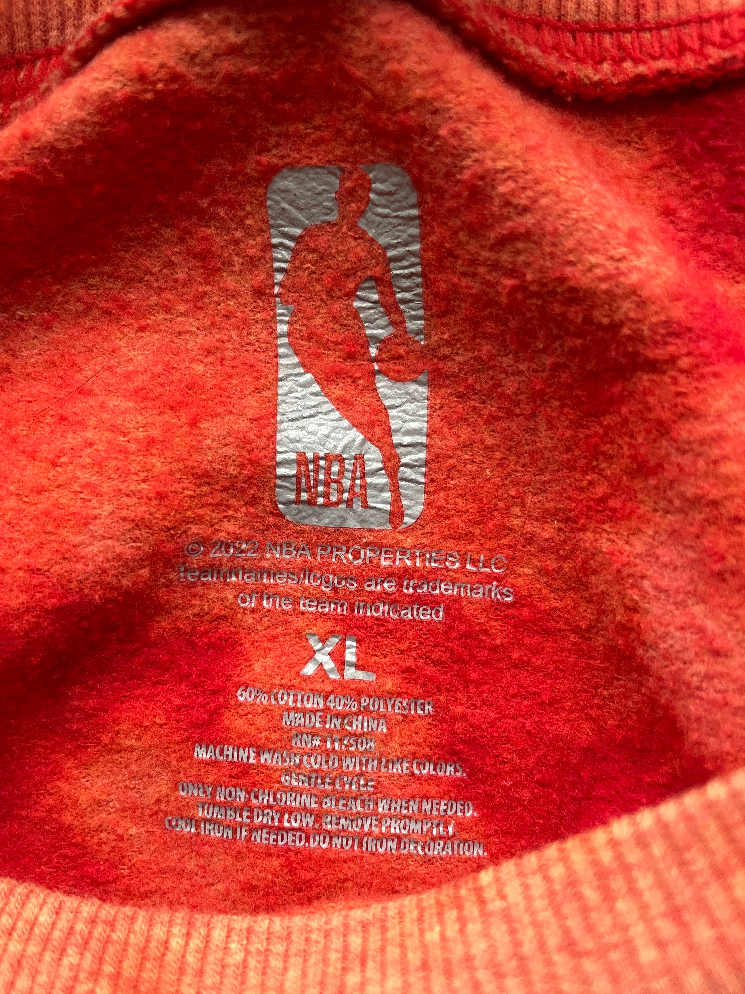 XL Men's Chicago Bulls Reverse Tie Dye Long Sleeve Lightweight Sweatshirt | One-Of-a-Kind Upcycled Red and Black Sweatshirt