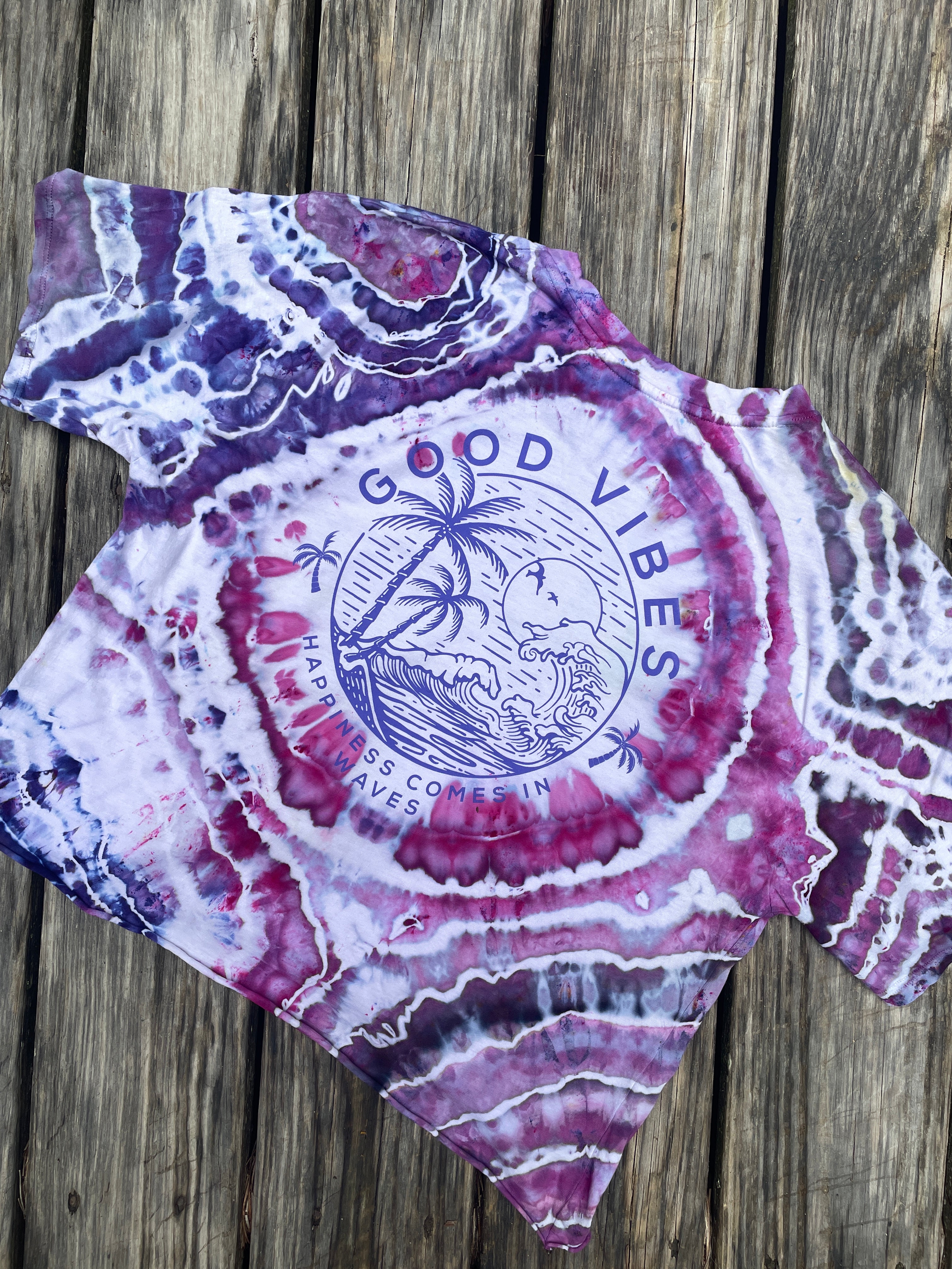 Good Vibes Purple Geode Short Sleeve Tie Dye Crop Top | Unisex Medium