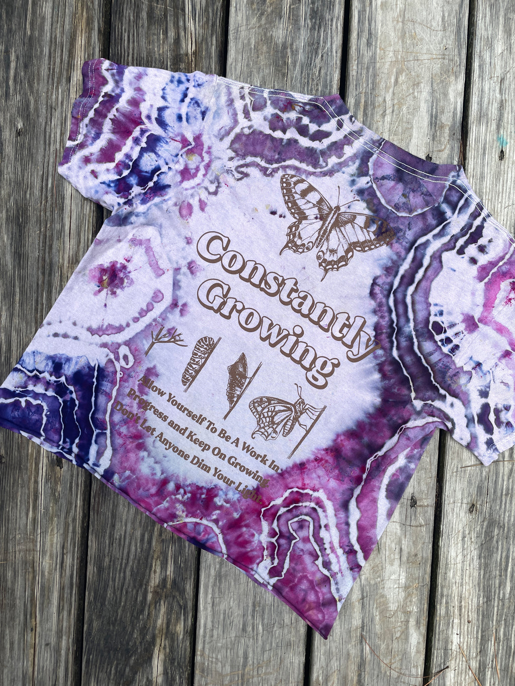 Purple Butterfly Geode Short Sleeve Tie Dye Crop Top | Unisex Medium