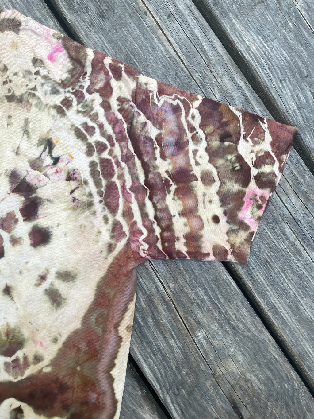 Brown and Tan Animal Kingdom Geode Short Sleeve Tie Dye T-Shirt | Men's Medium
