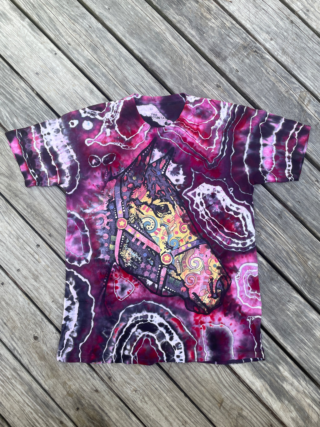 Red and Black Horse Geode Short Sleeve Tie Dye T-Shirt | Men's Large