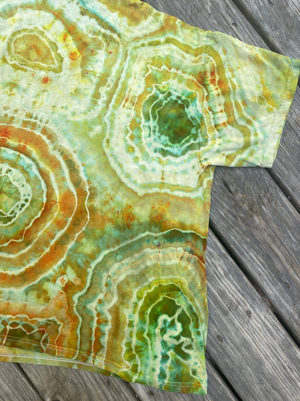 Mother Nature Green and Orange Geode Short Sleeve Tie Dye T-Shirt | Men's XL