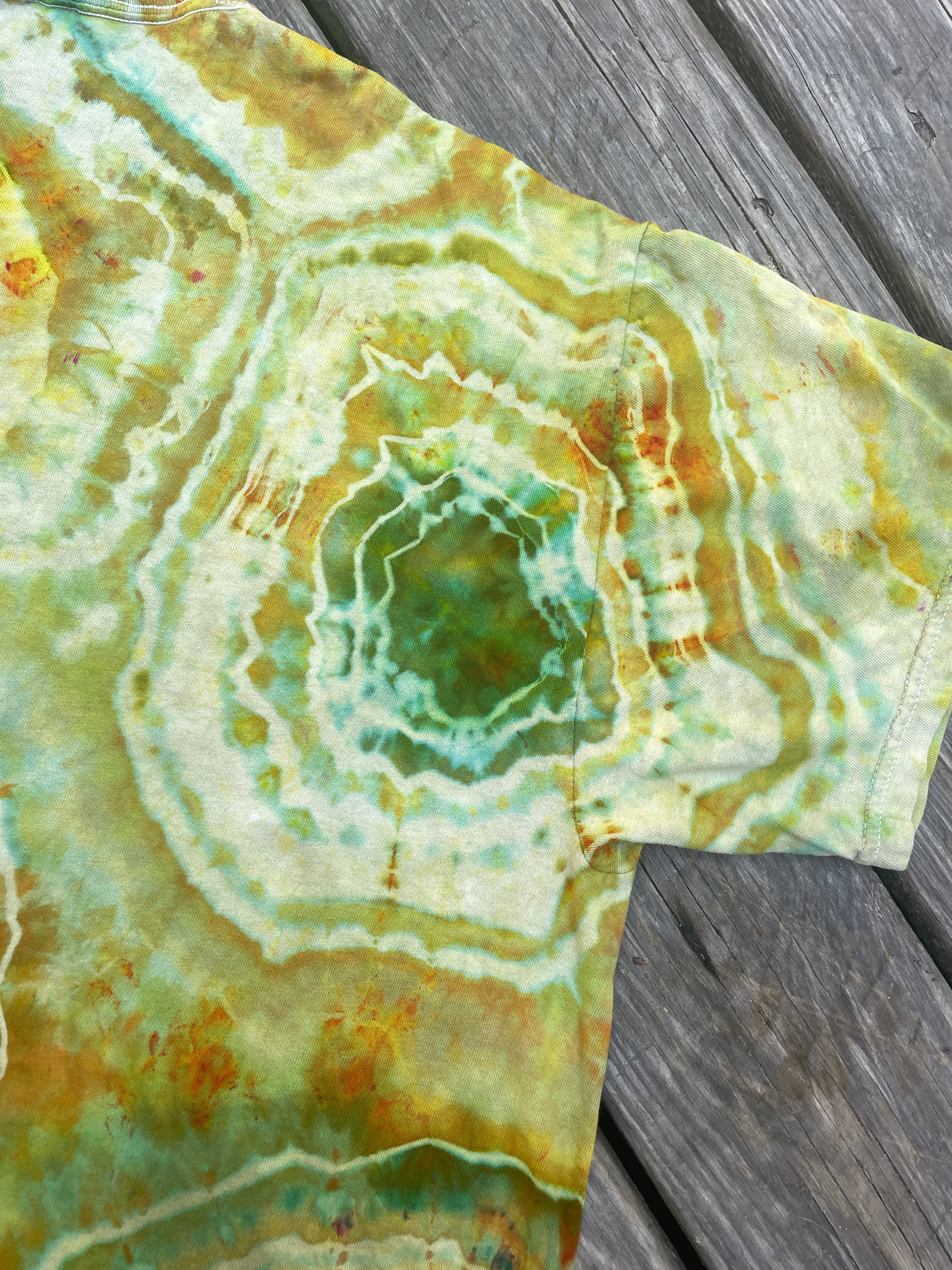 Mother Nature Green and Orange Geode Short Sleeve Tie Dye T-Shirt | Men's XL