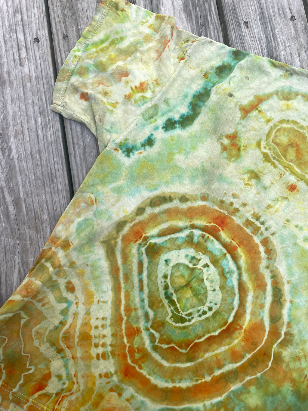 Mother Nature Green and Orange Geode Short Sleeve Tie Dye T-Shirt | Men's XL