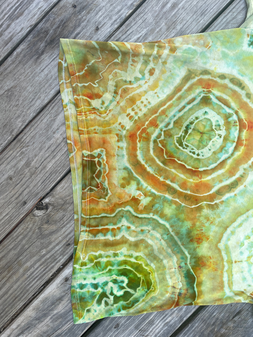 Mother Nature Green and Orange Geode Short Sleeve Tie Dye T-Shirt | Men's XL