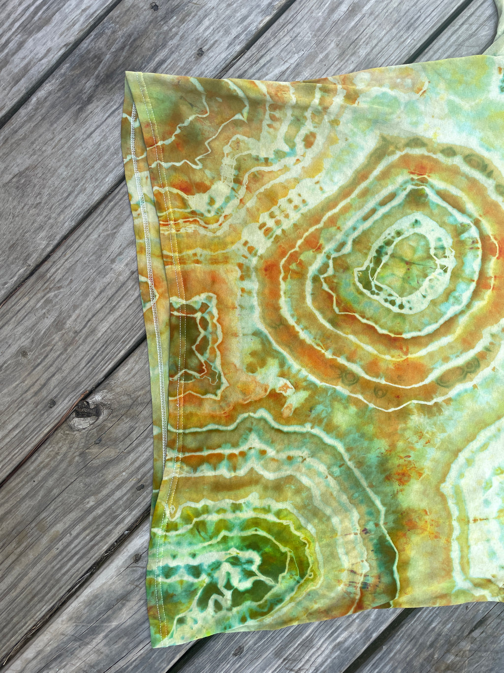 Mother Nature Green and Orange Geode Short Sleeve Tie Dye T-Shirt | Men's XL