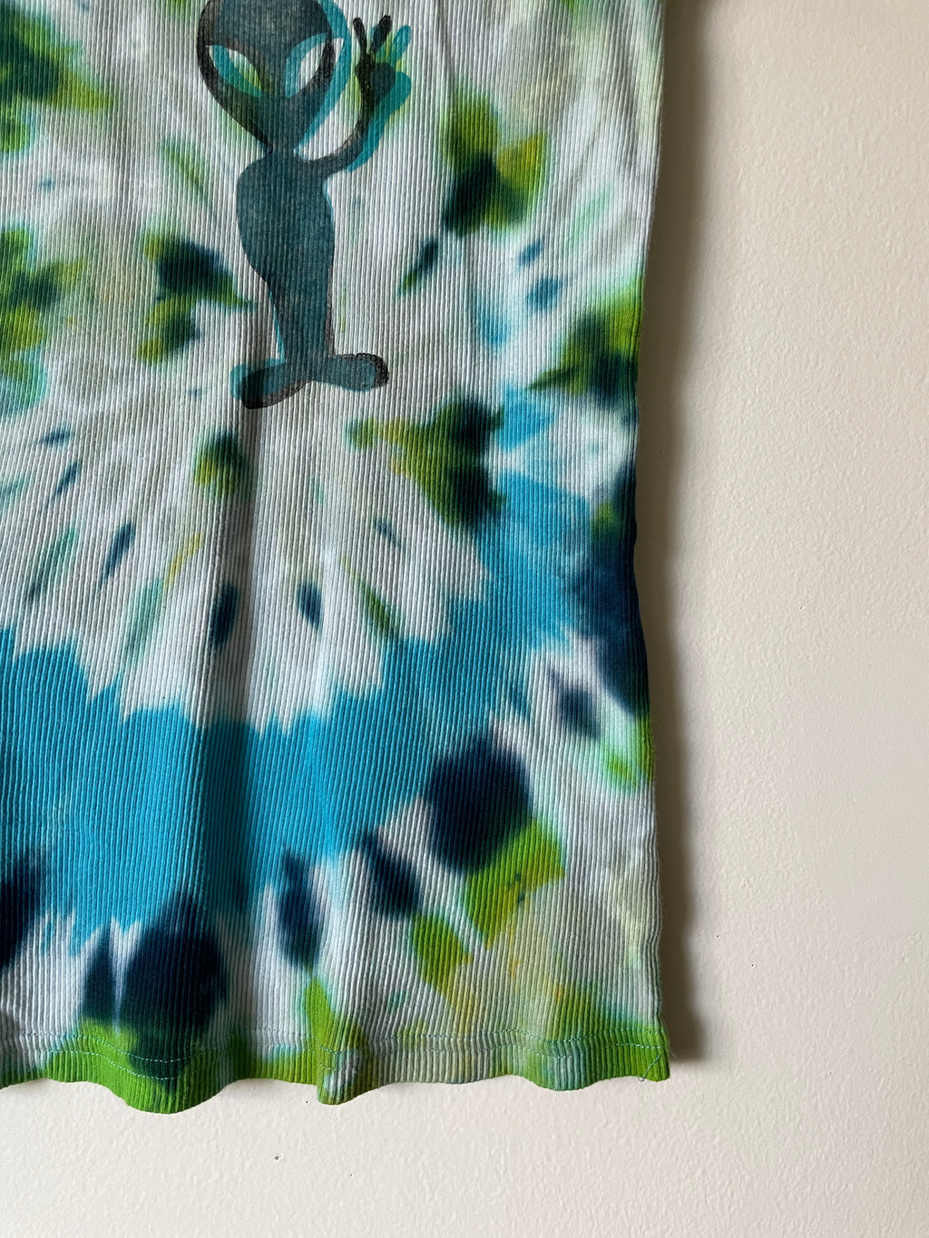 XL Women's Groovy Alien Handmade Tie Dye Tank Top | One-Of-a-Kind Upcycled Blue and Green Spiral Sleeveless Top