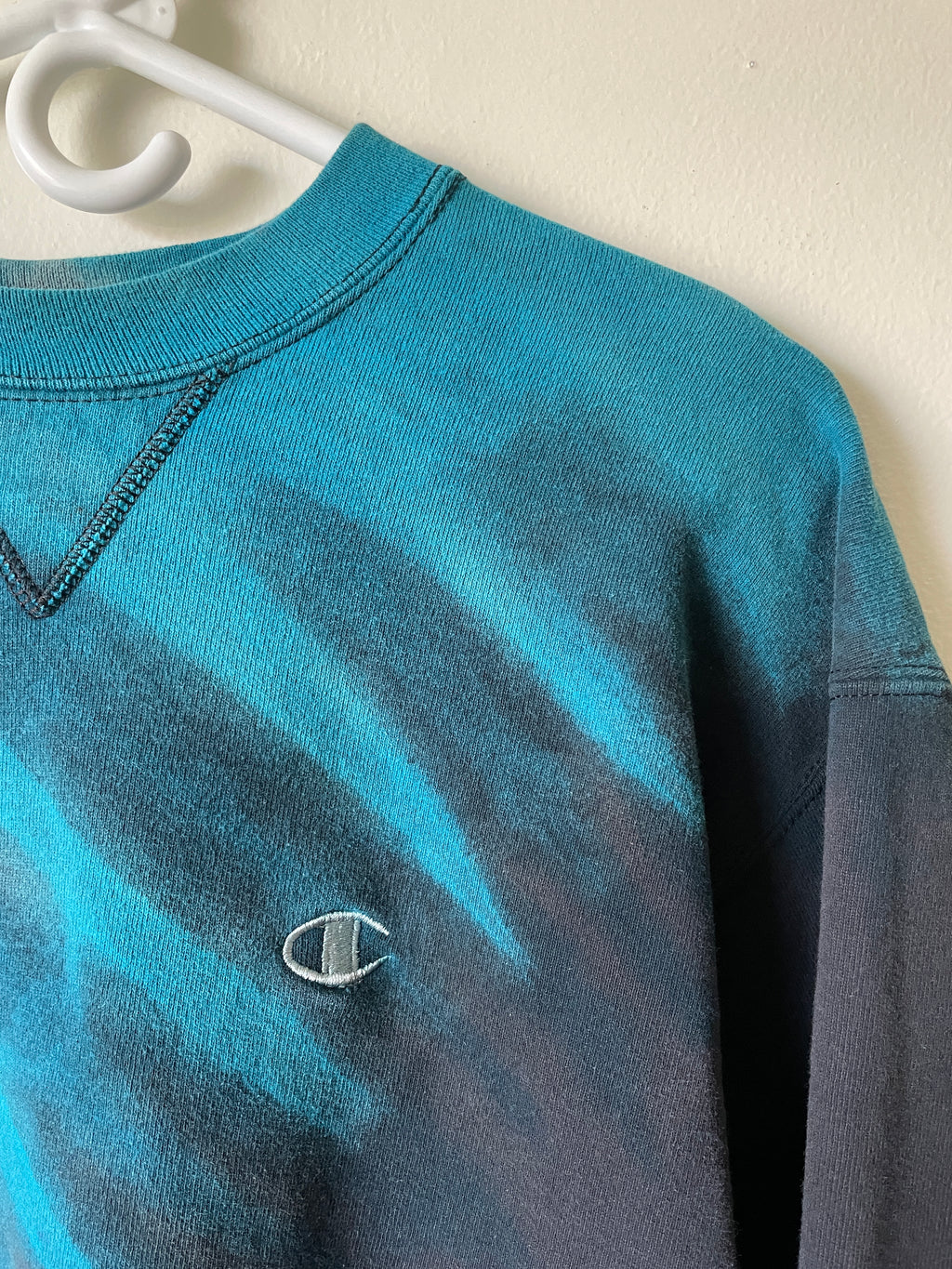 Large Men's Champion Reverse Tie Dye Long Sleeve Crewneck Sweatshirt | One-Of-a-Kind Upcycled Black and Blue Half-and-Half Sweatshirt
