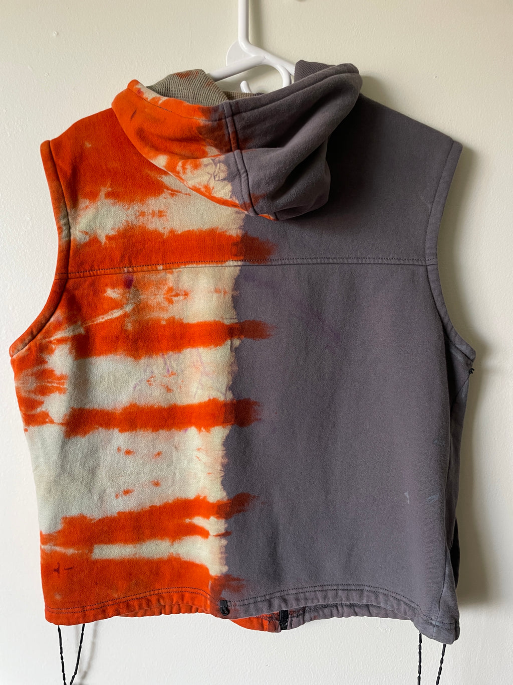 Large Men's Harley Davidson Reverse Tie Dye Sleeveless Hoodie Vest | One-Of-a-Kind Upcycled Gray and Orange Half-and-Half Sweatshirt