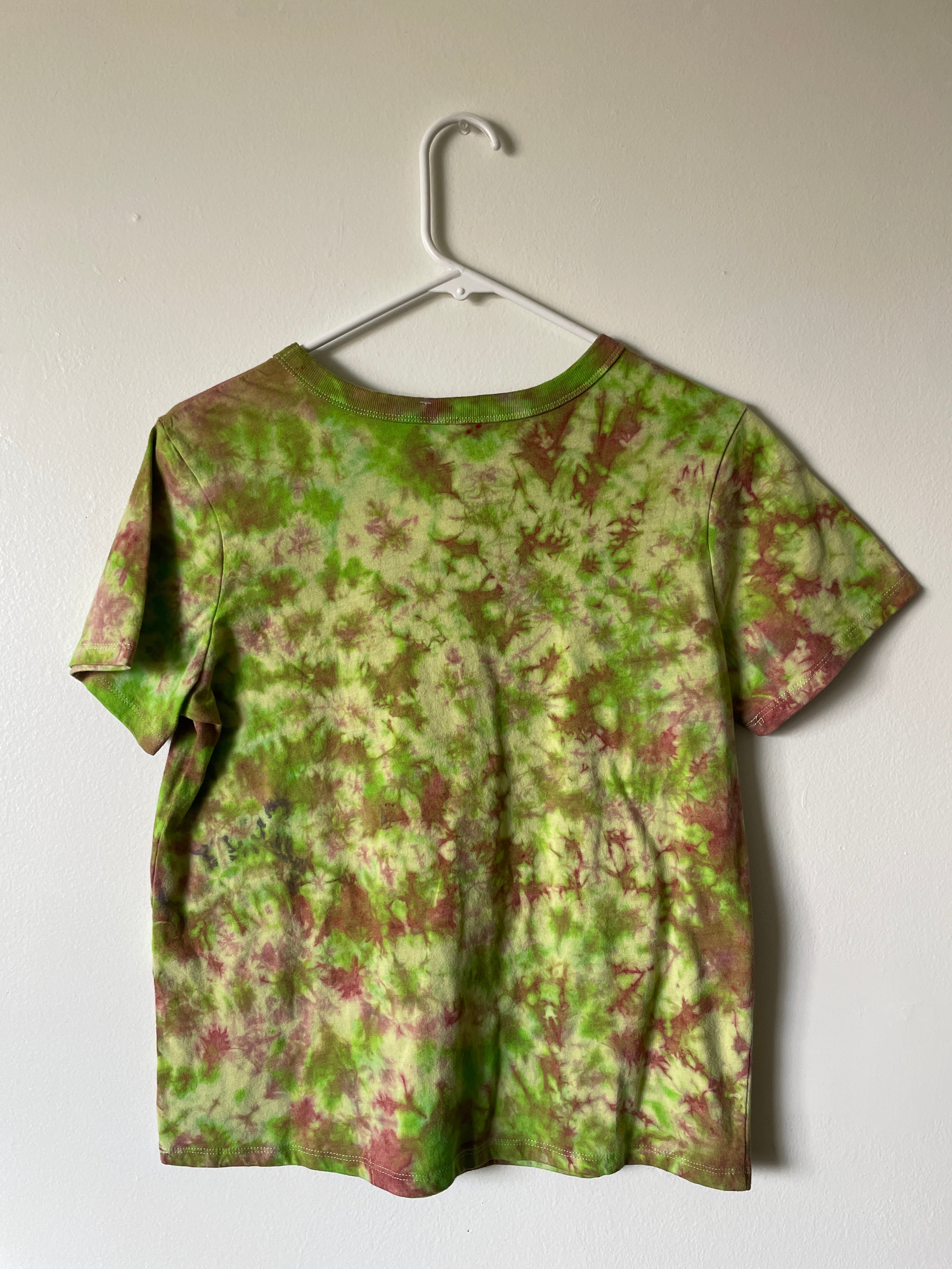 Small Women's Hang in There Handmade Tie Dye Short Sleeve T-Shirt | One-Of-a-Kind Upcycled Yellow and GreenTie Dye Top