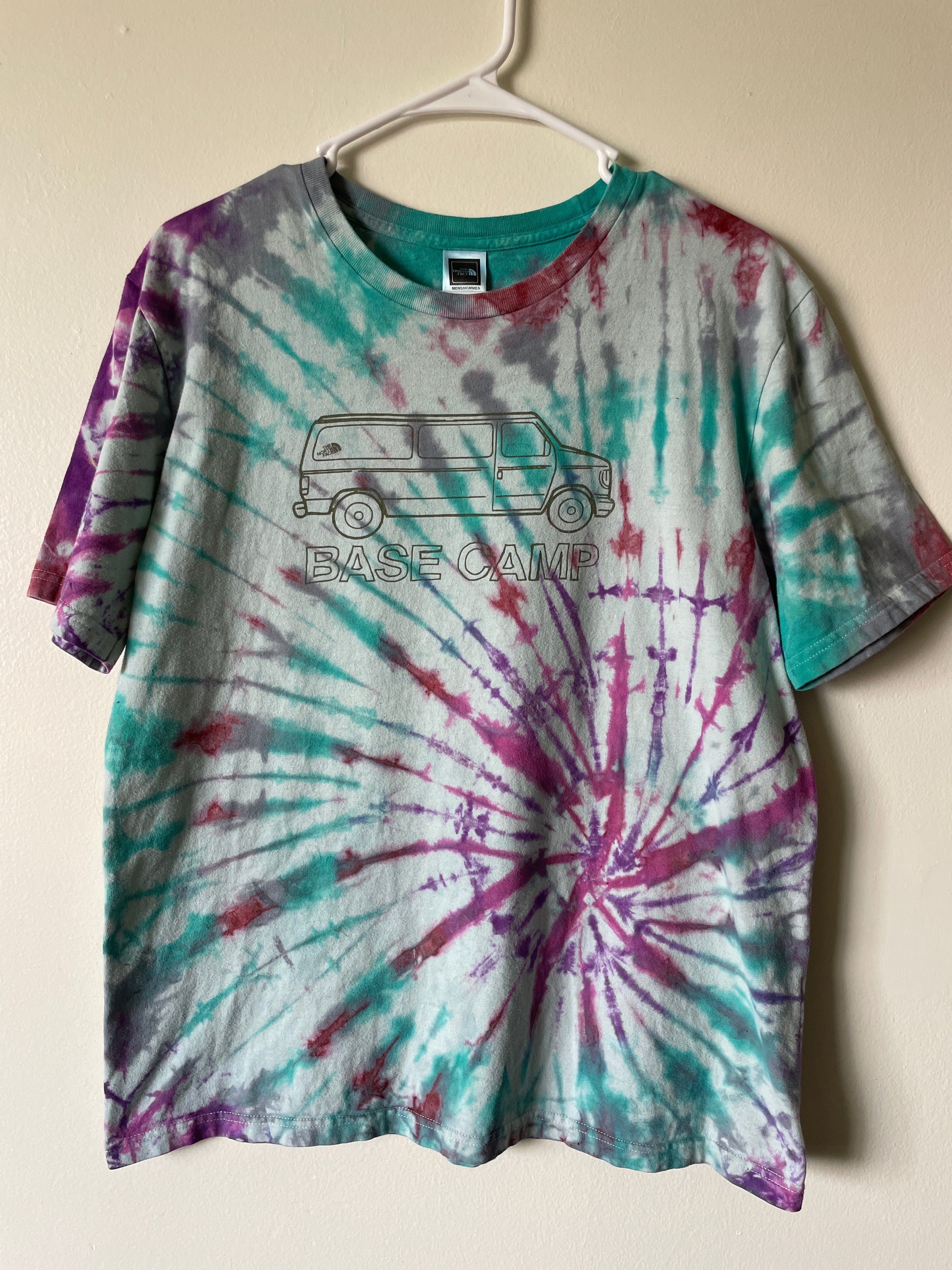 Medium Men's Base Camp Van Life Handmade Tie Dye Short Sleeve T-Shirt | One-Of-a-Kind Upcycled Pink and Teal The North Face Tie Dye Top