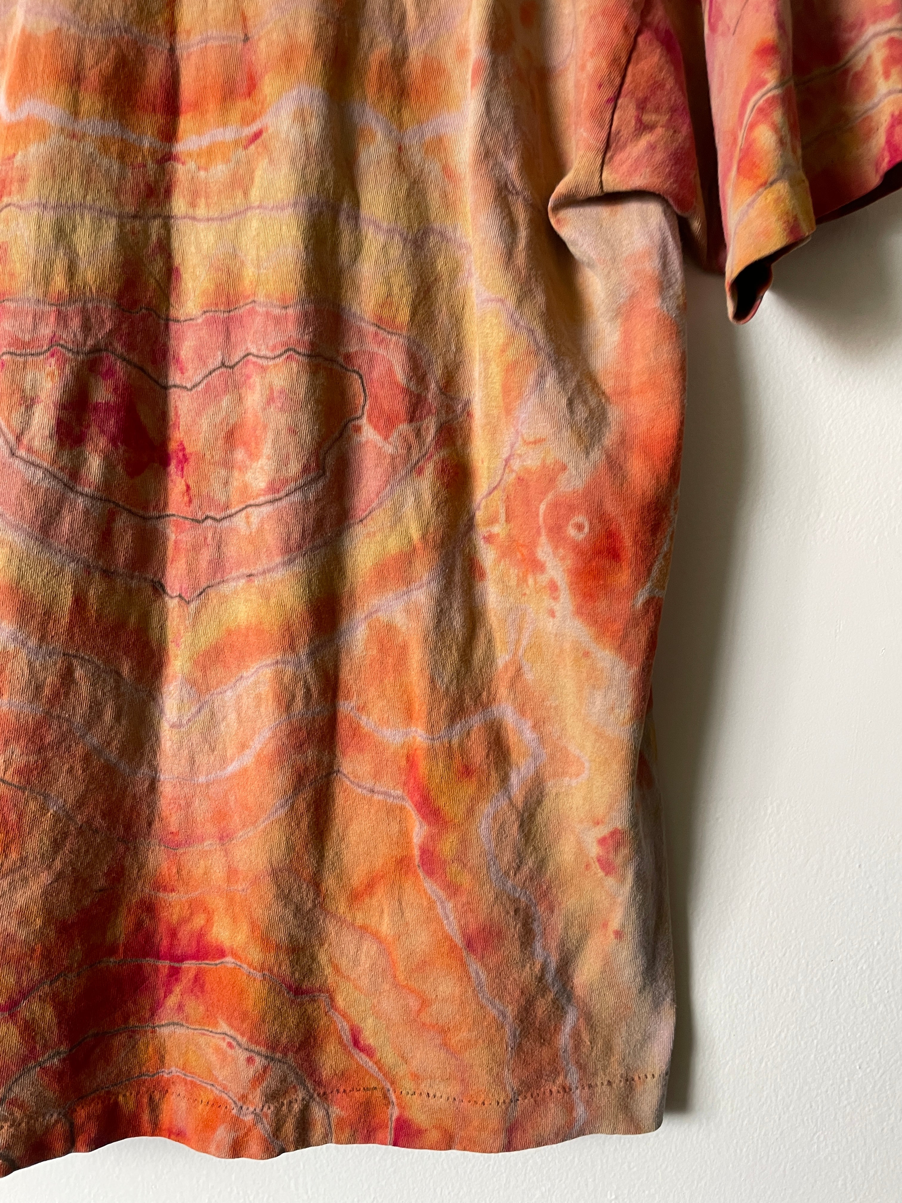 Large Men's Vintage Black Hills End of the Trail Handmade Geode Tie Dye Short Sleeve T-Shirt | One-Of-a-Kind Upcycled Brown and Orange Tie Dye Top