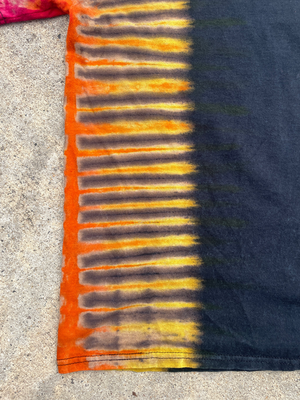 ACDC Highway to Hell Red and Black Short Sleeve Tie Dye T-Shirt | Men's XS