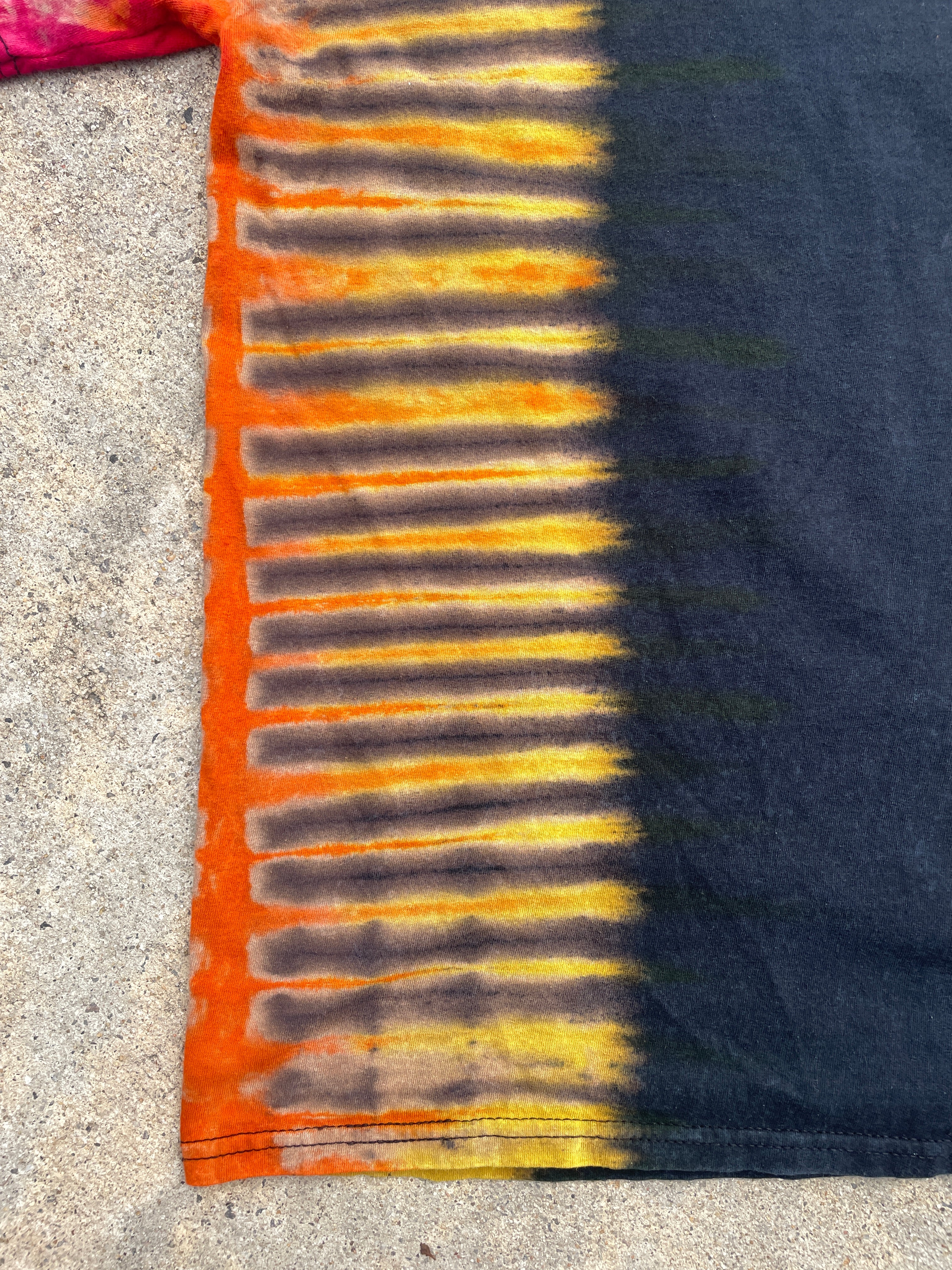 ACDC Highway to Hell Red and Black Short Sleeve Tie Dye T-Shirt | Men's XS