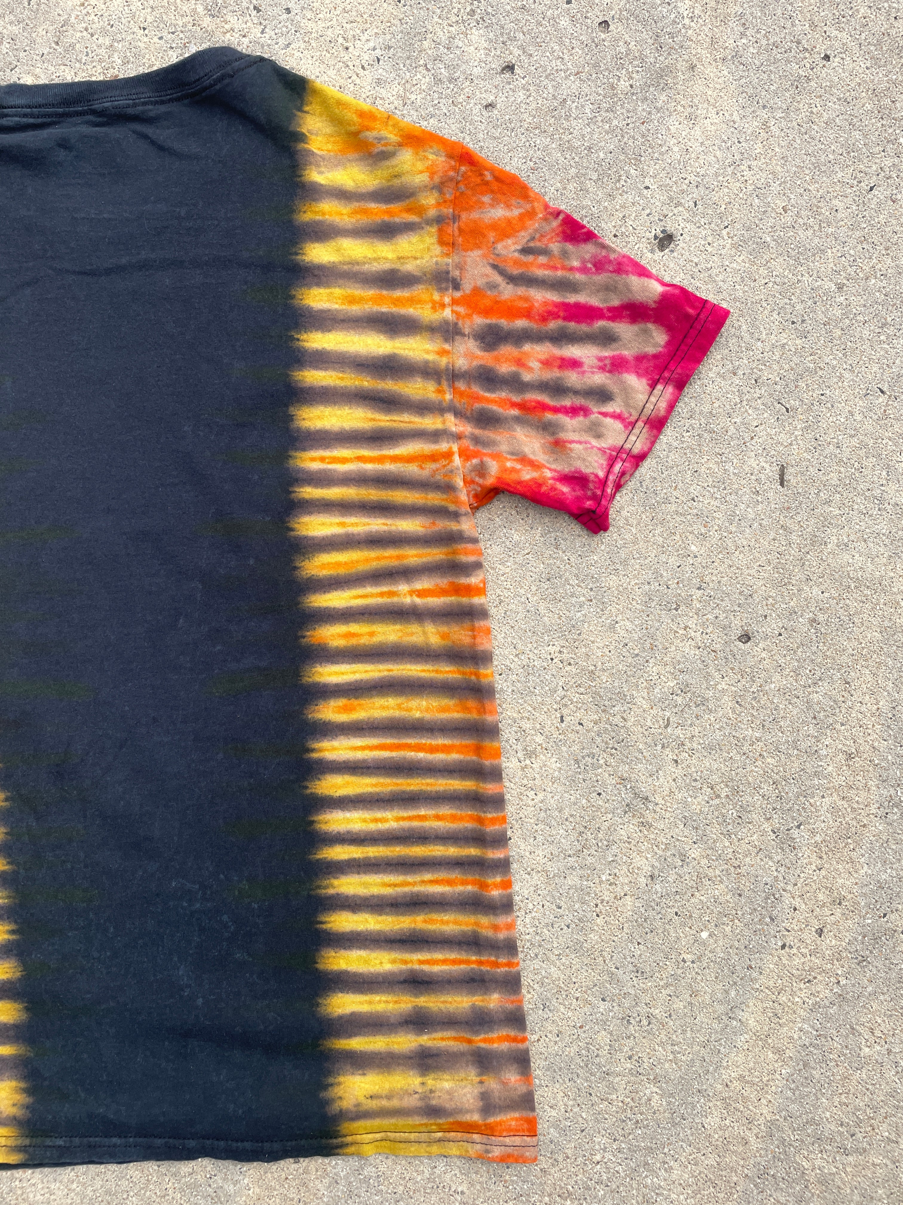 ACDC Highway to Hell Red and Black Short Sleeve Tie Dye T-Shirt | Men's XS