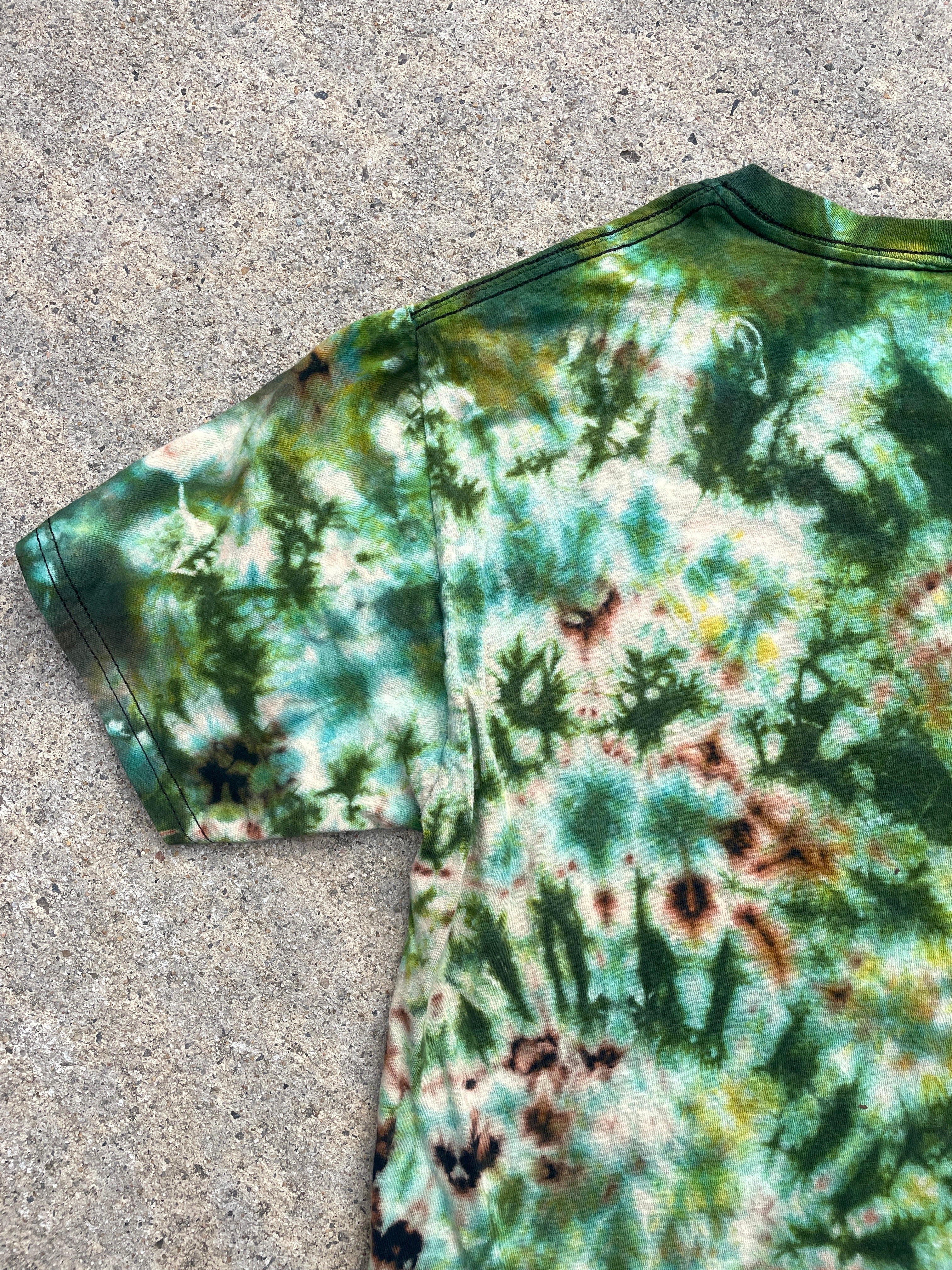 Rottweiler "Fear is for Others" Green and Black Short Sleeve Tie Dye T-Shirt | Men's Small