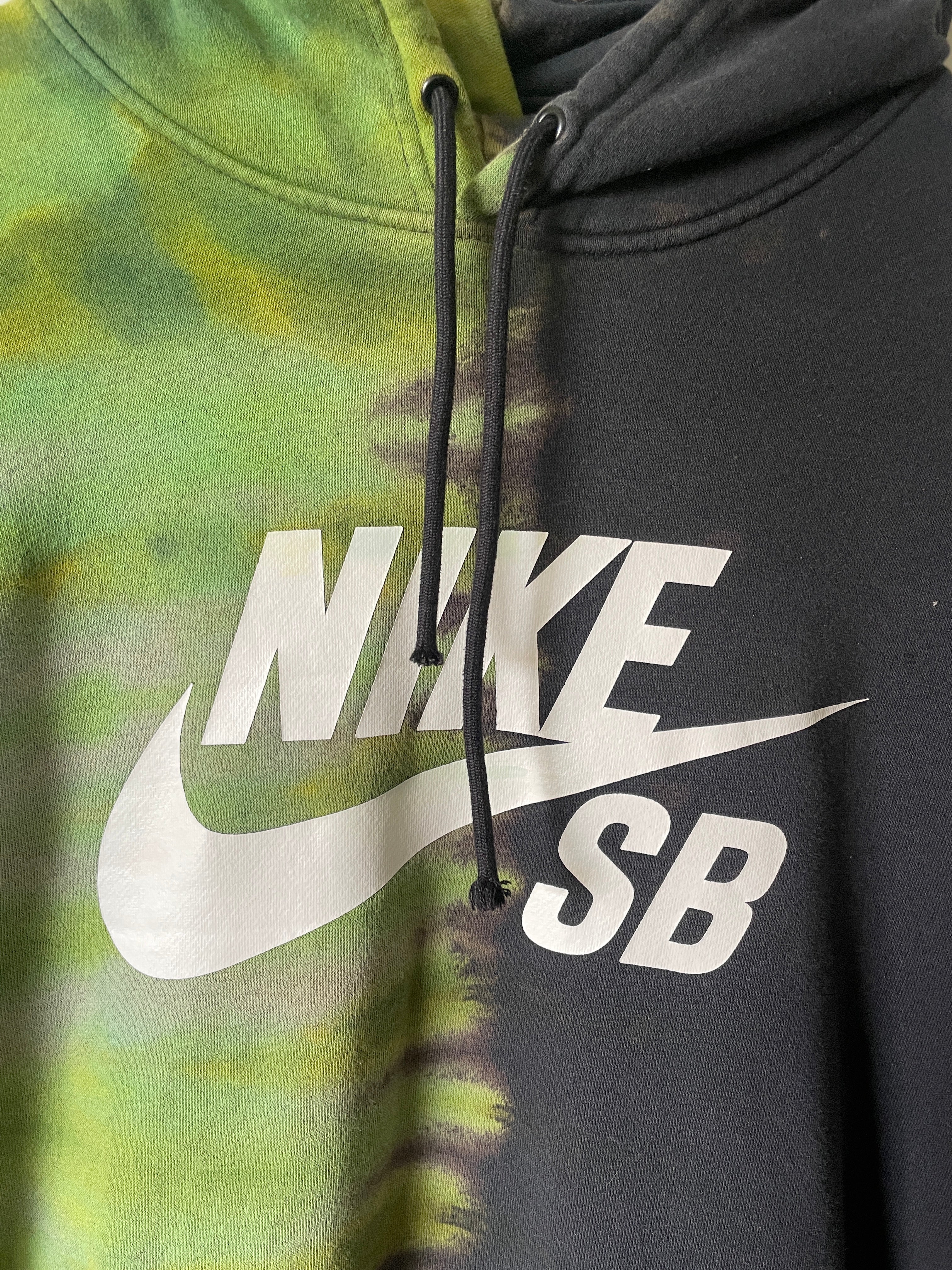 Large Men's Nike SB Reverse Tie Dye Hoodie | One-Of-a-Kind Upcycled Black and Green Half-and-Half Sweatshirt