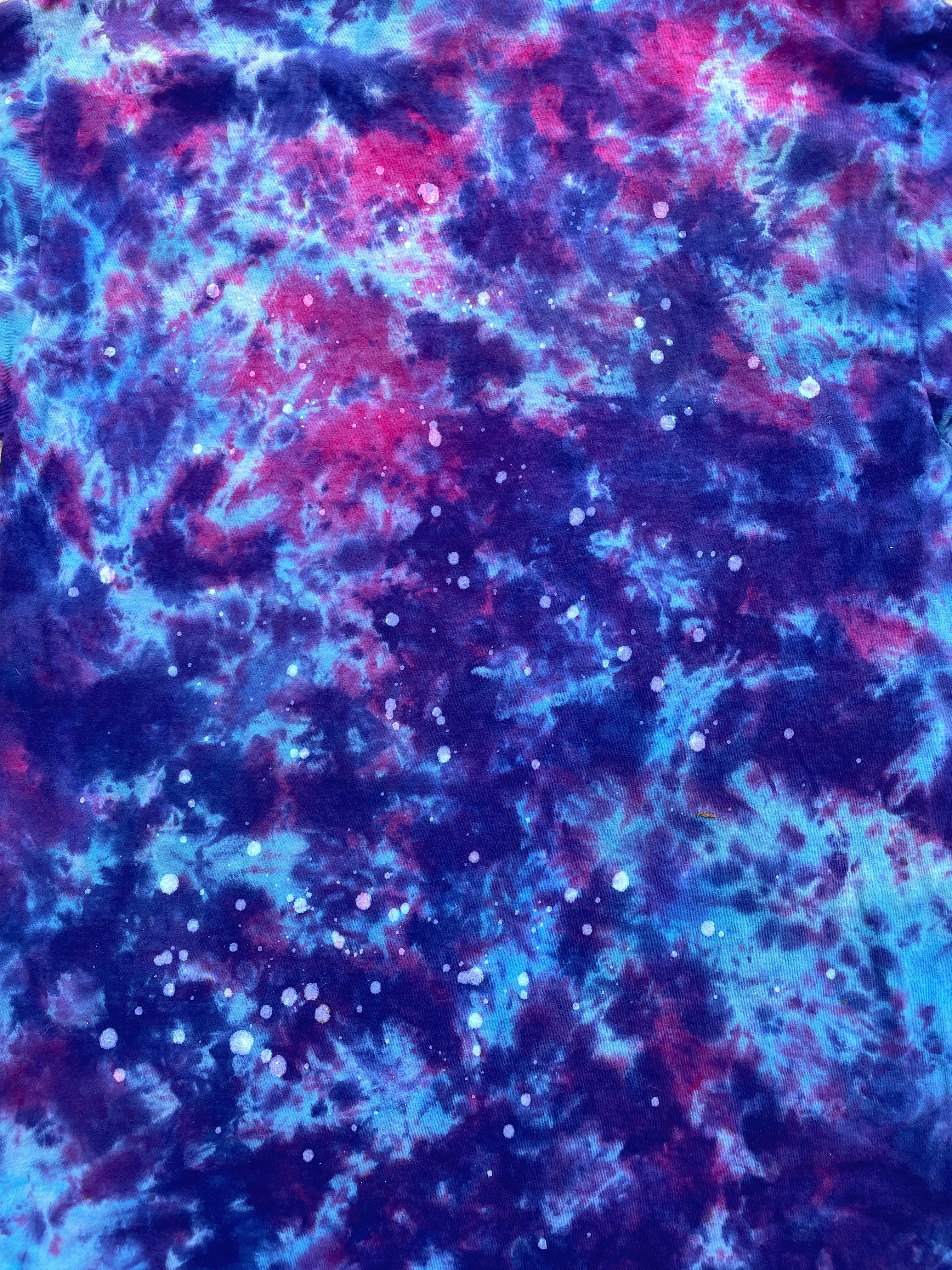 Cats in Space Blue and Purple Short Sleeve Galaxy Tie Dye T-Shirt | Men's Medium