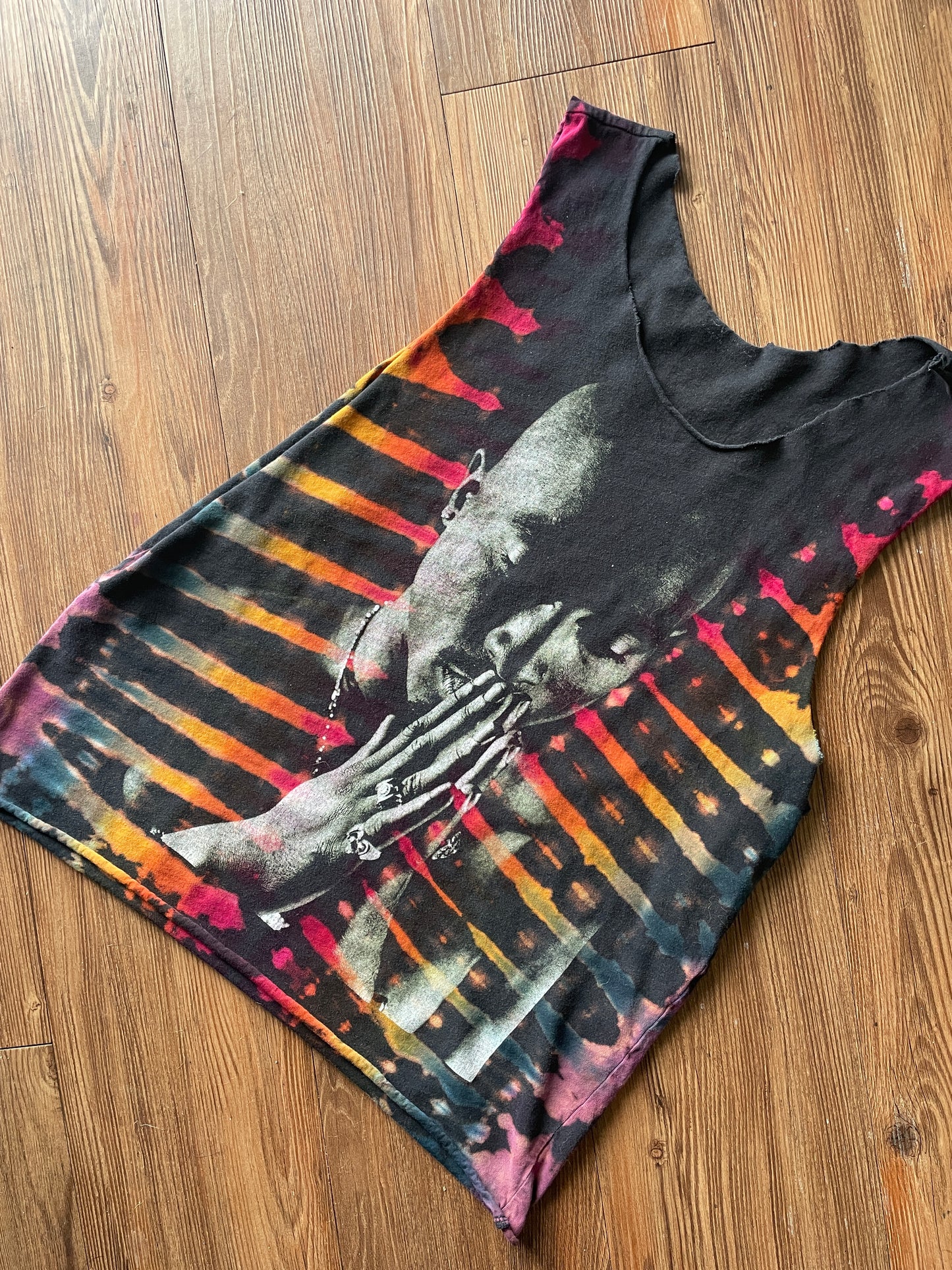 Custom Reverse Tie Dye - V-Pleats