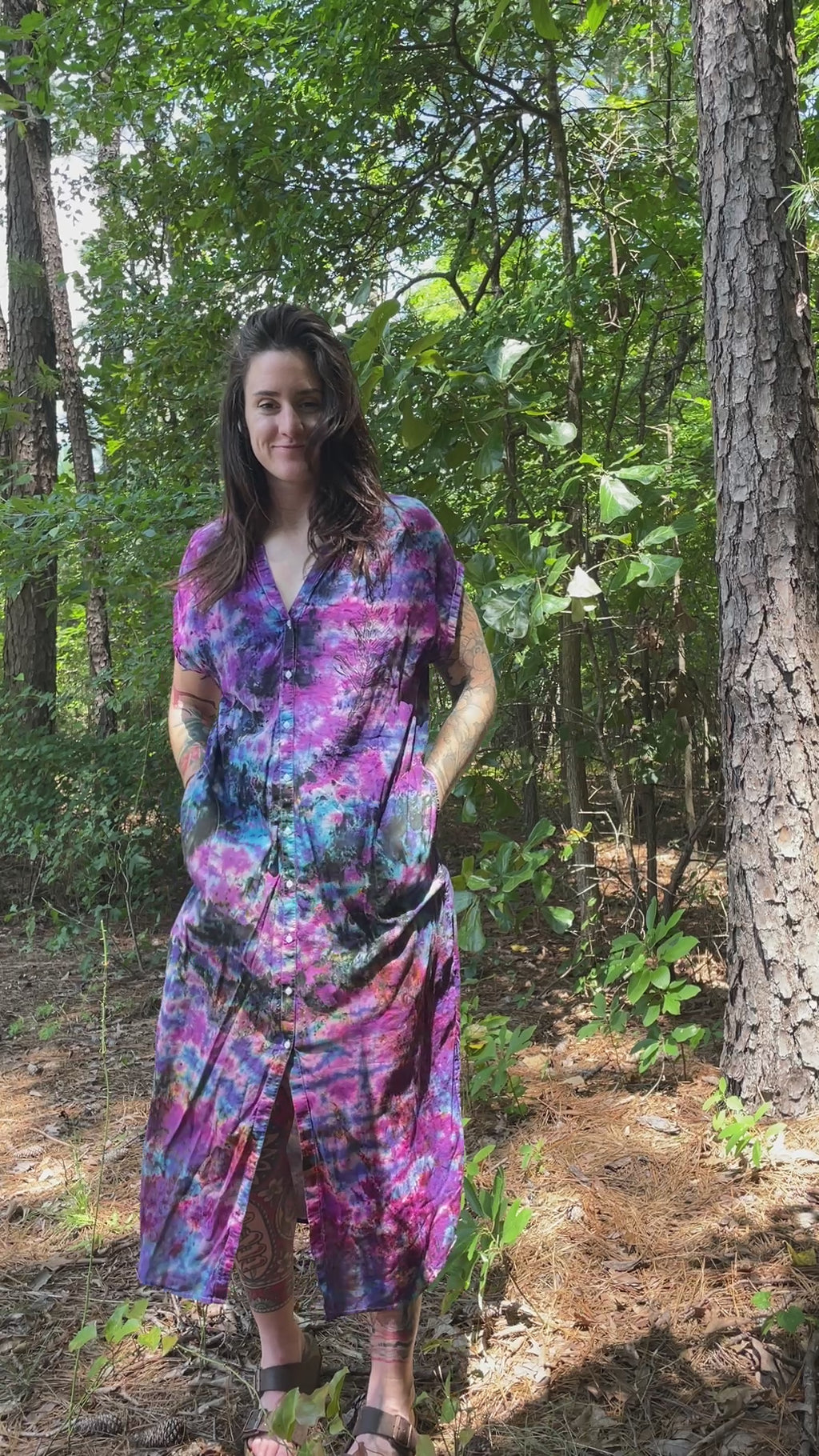 MEDIUM Women’s Handmade Tie Dye Maxi Dress (WITH POCKETS!) | One-Of-a-Kind Upcycled Short Sleeve Dress with Indian Paintbrush Block Print