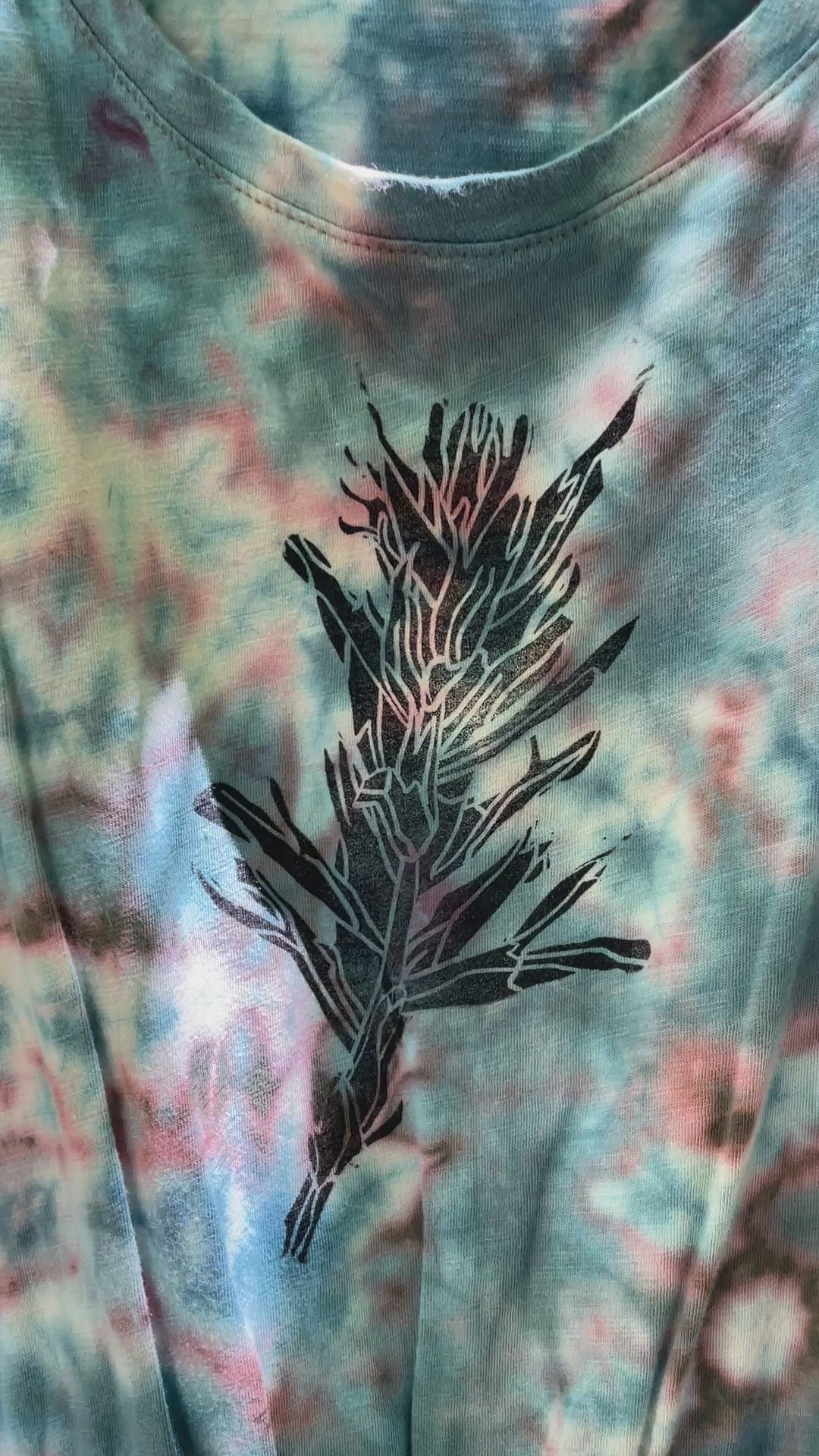 LARGE Women’s Handmade Tie Dye Knee-Length Dress (WITH POCKETS!) | One-Of-a-Kind Upcycled Short Sleeve Dress with Indian Paintbrush Block Print